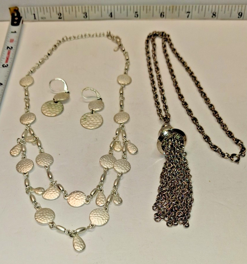 Lot of 4 a Premier Designs 3 pc Set with Earrings & Silver Tone Tassel Necklace