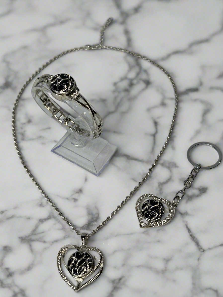 All Hearts Change it, Snap It Bracelet, Necklace & Keychain collection