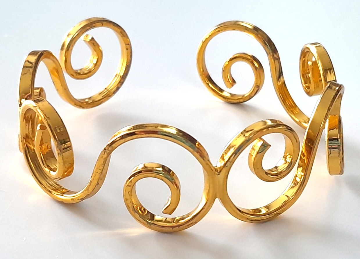 Gold Tone Open Work Curlicue Beautiful Metal Open Cuff Bracelet Fits Average 7″