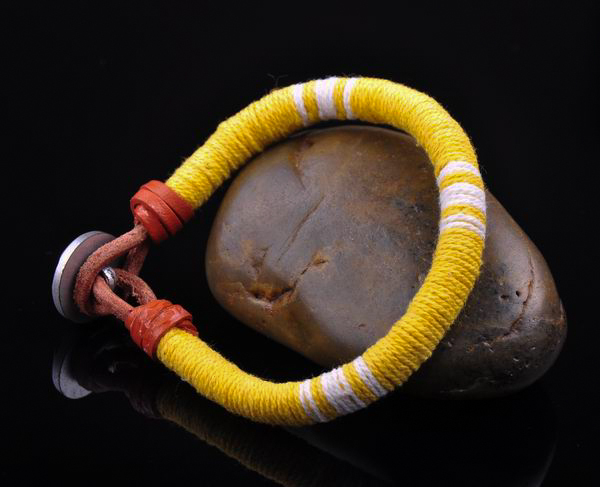 S471 Surfer Cotton Wrap Leather Men’s Leather Wristband Bracelet Cuff Yellow B