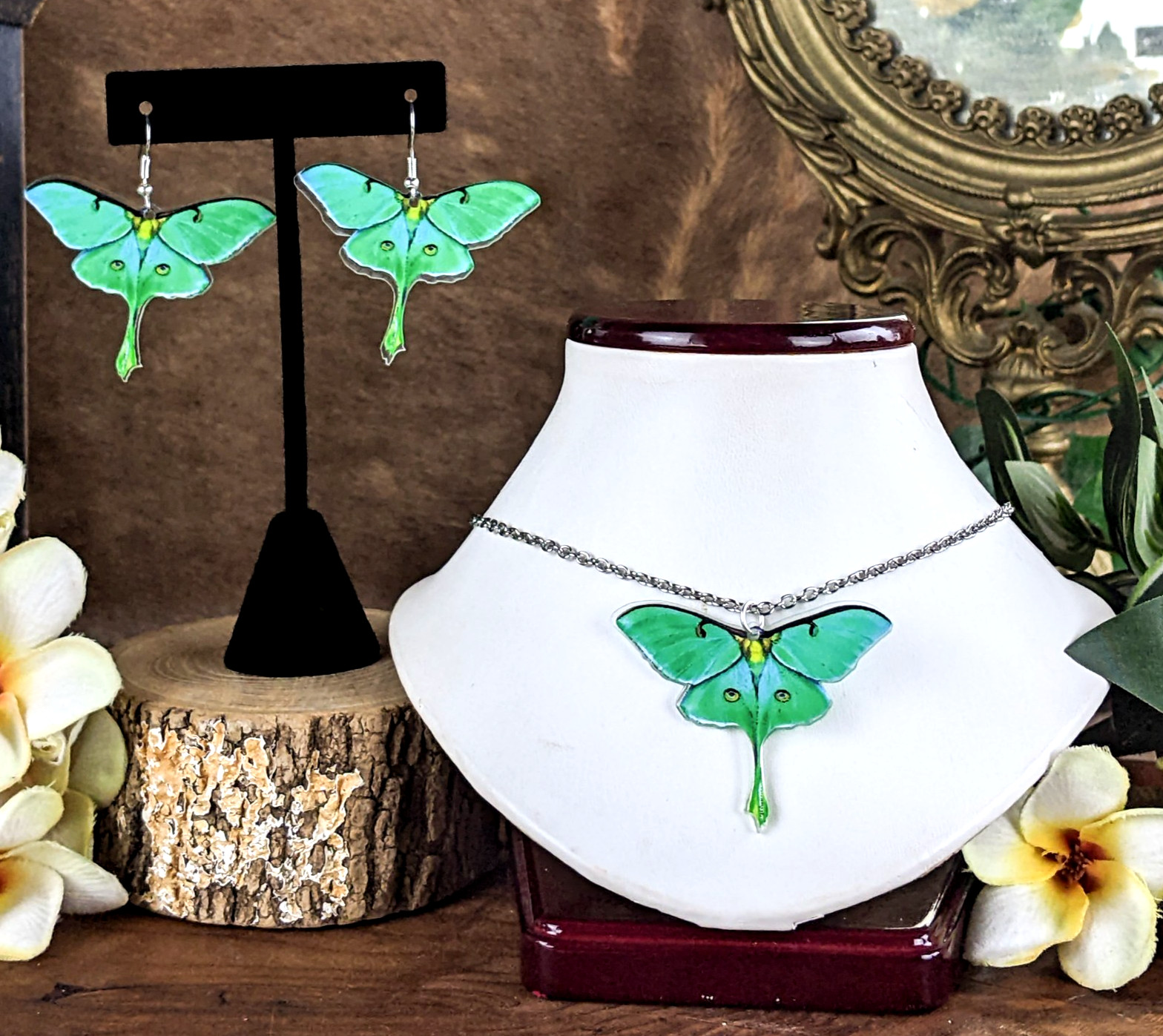 3 pc Luna Moth Silver Drop Earrings & Necklace Fashion Jewelry acrylic gift set
