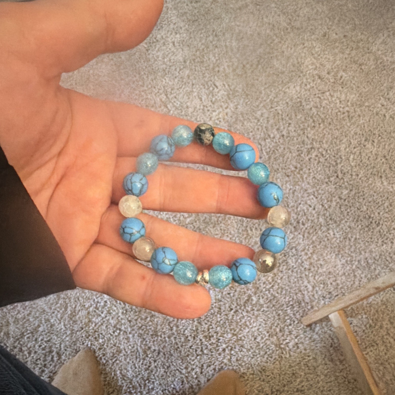 Blue Stone Round Beaded Stretch Bracelet Ball/Bead Chain Less Than 8 in