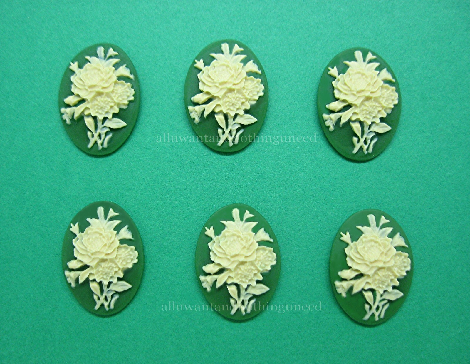 6 New Unset 18mm x 13mm IVORY on GREEN color Floral Bouquet of Flowers CAMEOS
