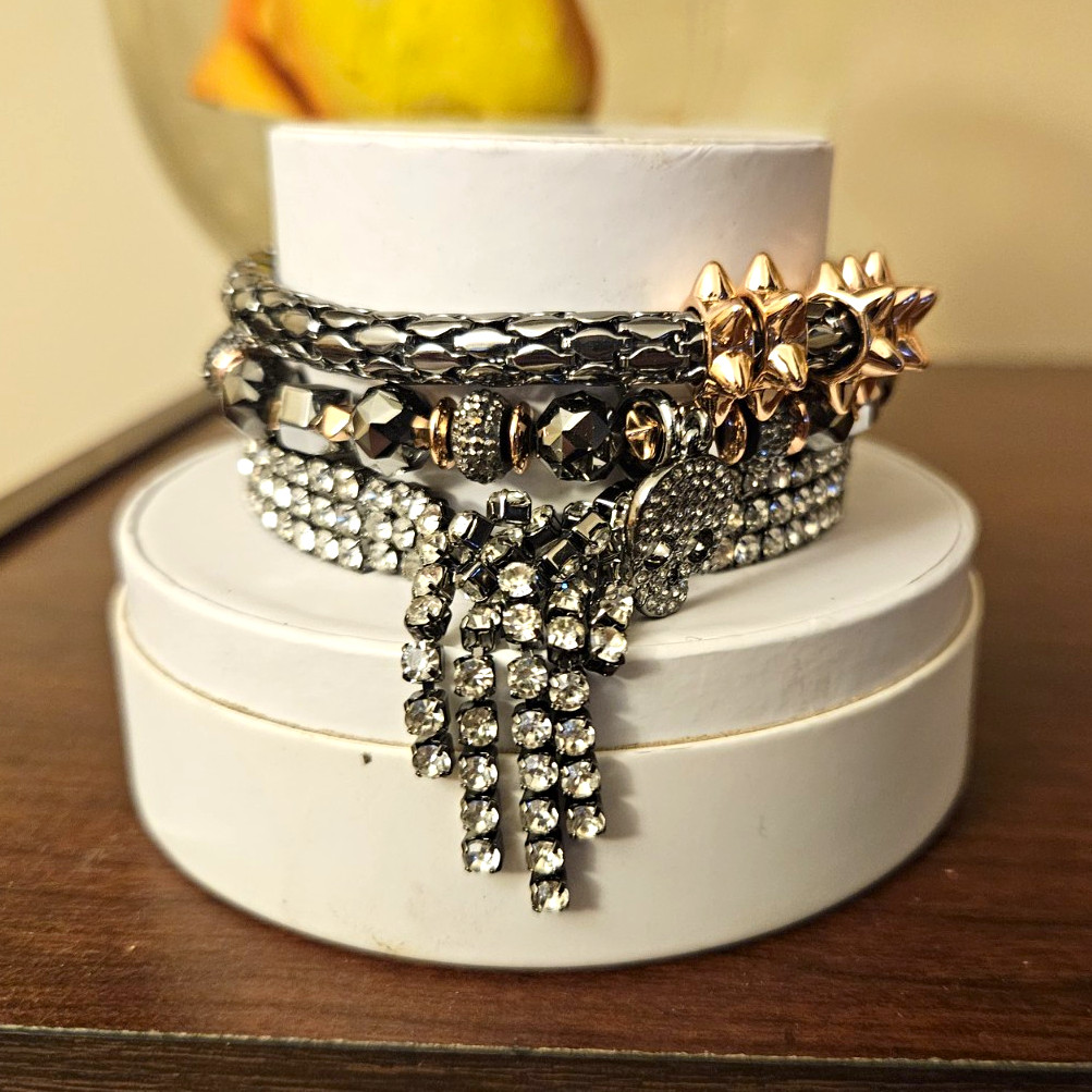 Ring Bomb Party Pirate’s Revenge Lab-Created Hematite Rose Gold Plated Bracelet