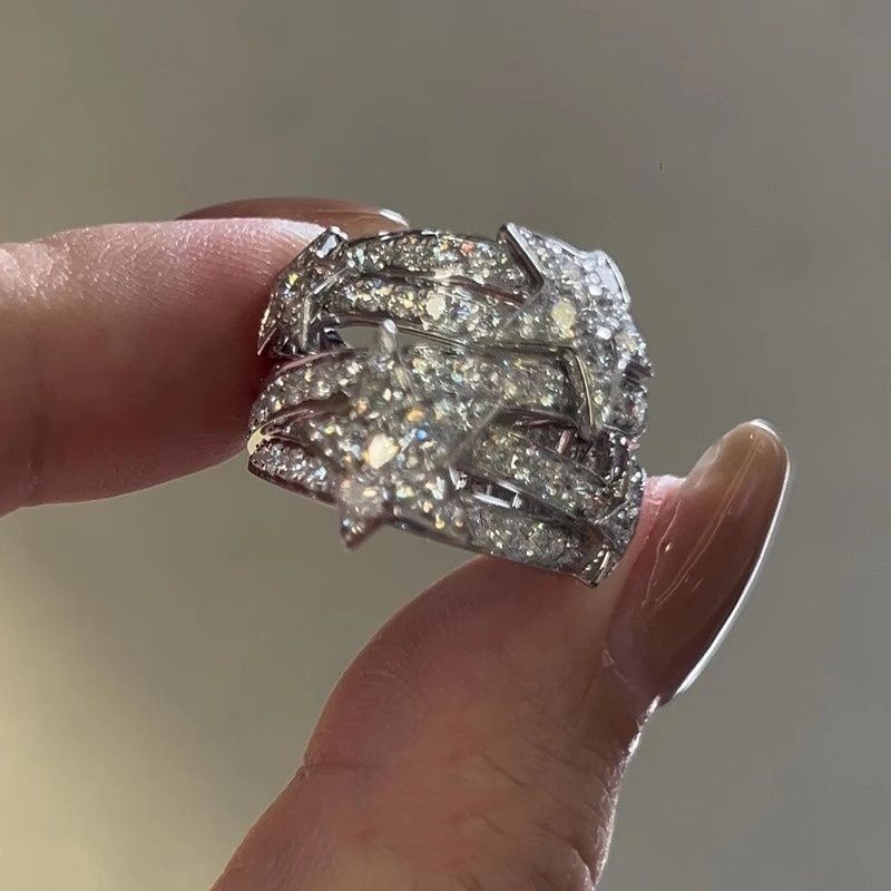 Multi-layered star ring