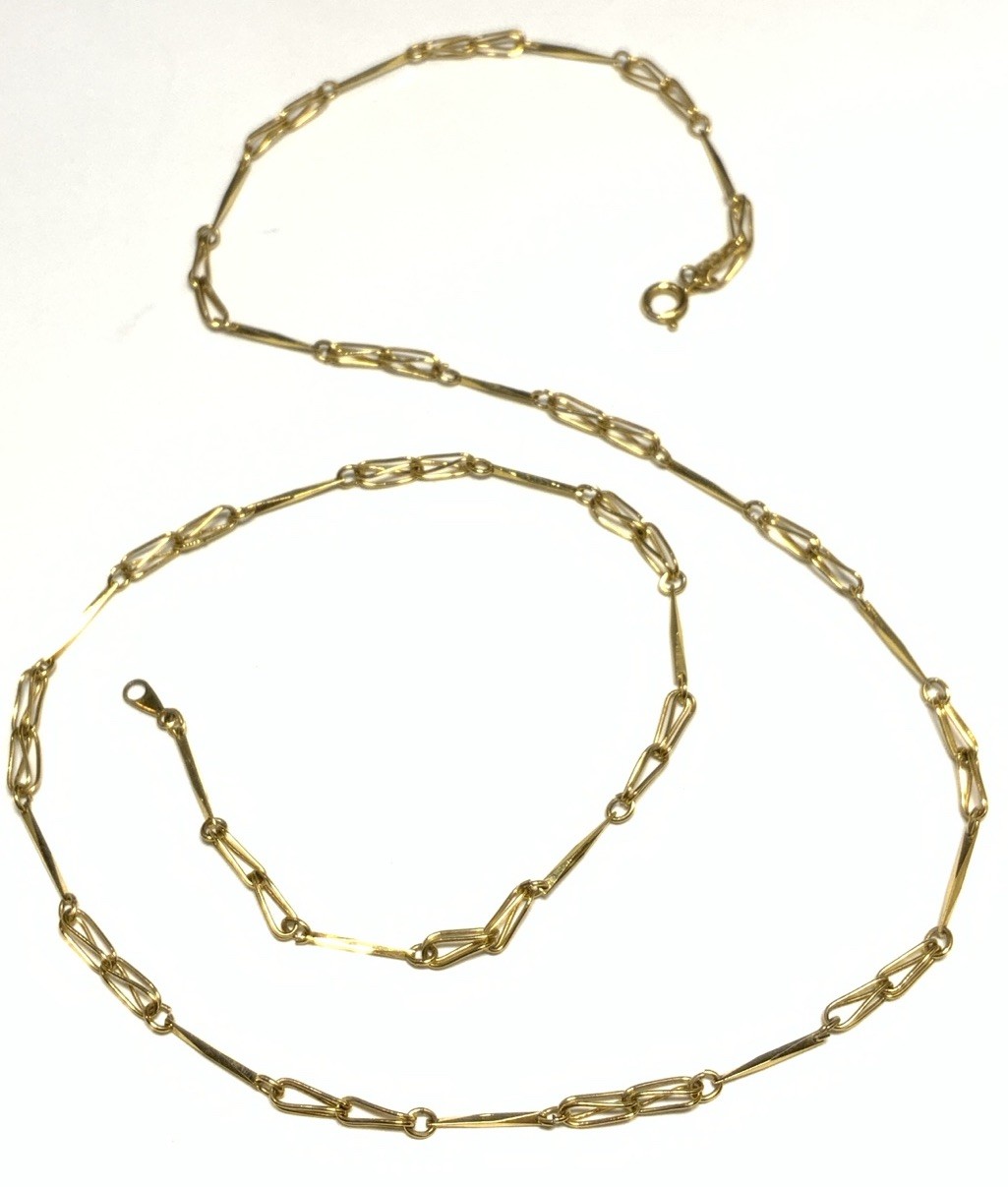 Crown Trifari Gold Tone Chain Necklace 23.5-inches LS103