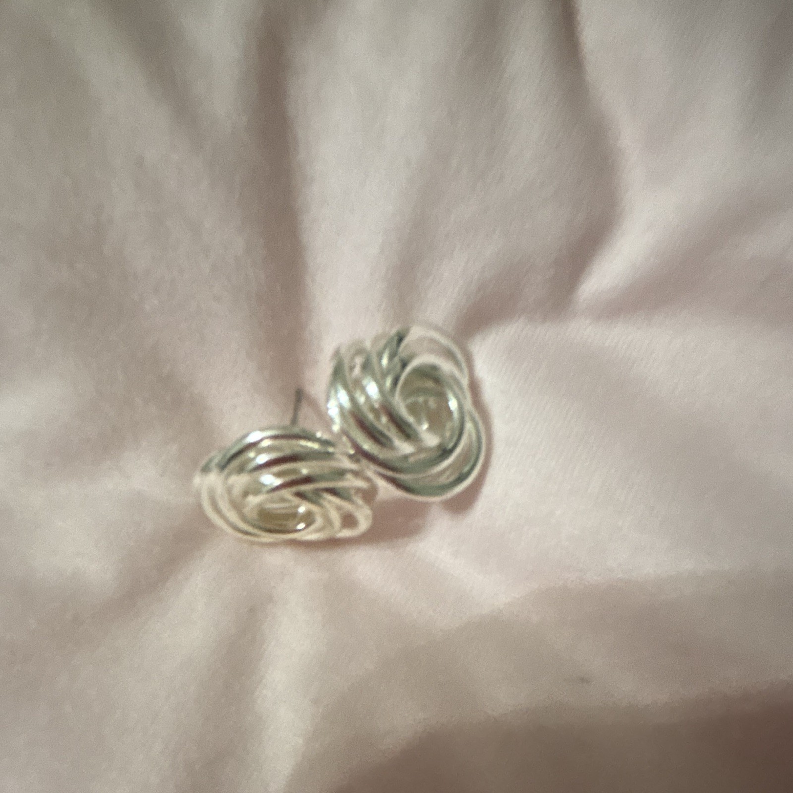 Silver Tone Knot Stud Earrings Pair Metal No Stone Lobe Knot Shape Style