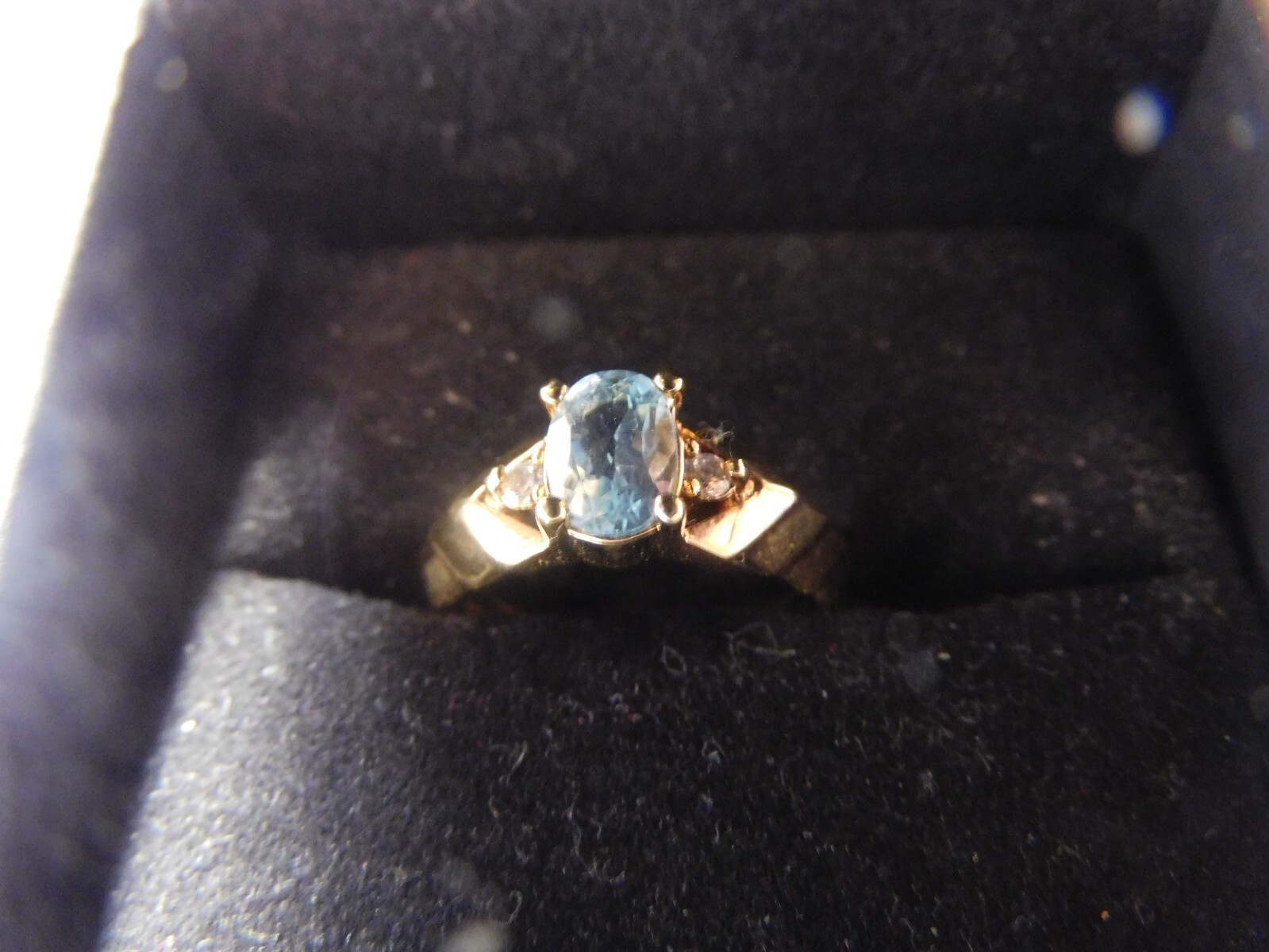 Beautiful Simulated Diamonds & Aquamarine Solitaire