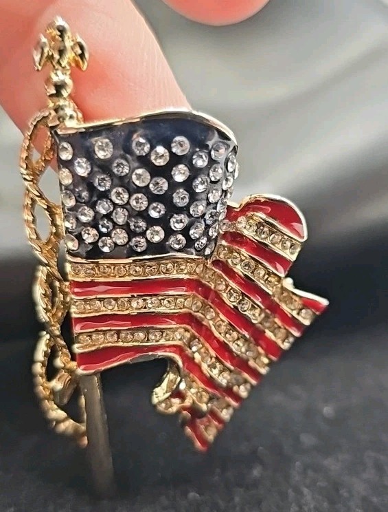 Monet 9/11 September 11 2001 United We Stand American Flag Brooch Pin