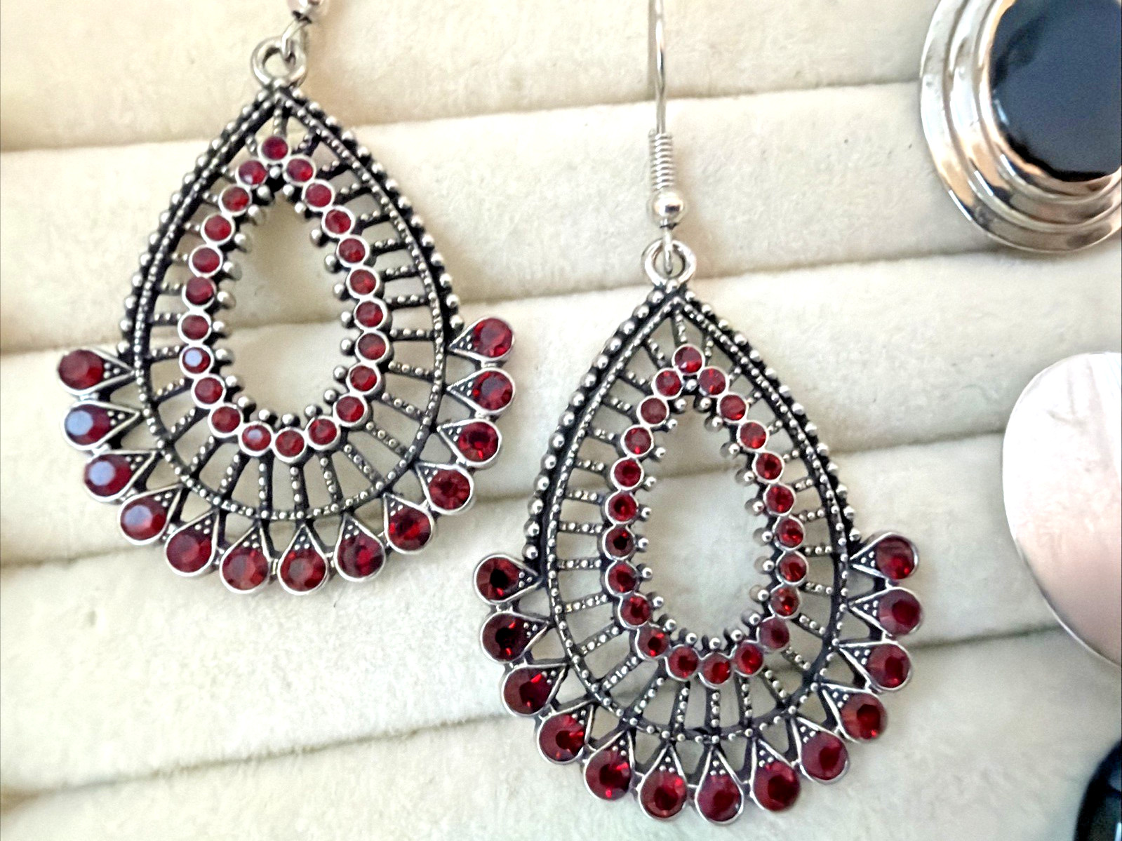 y2k 1990s STATEMENT Boho Goth witchy silver textured black 7 pair Earrings Lot
