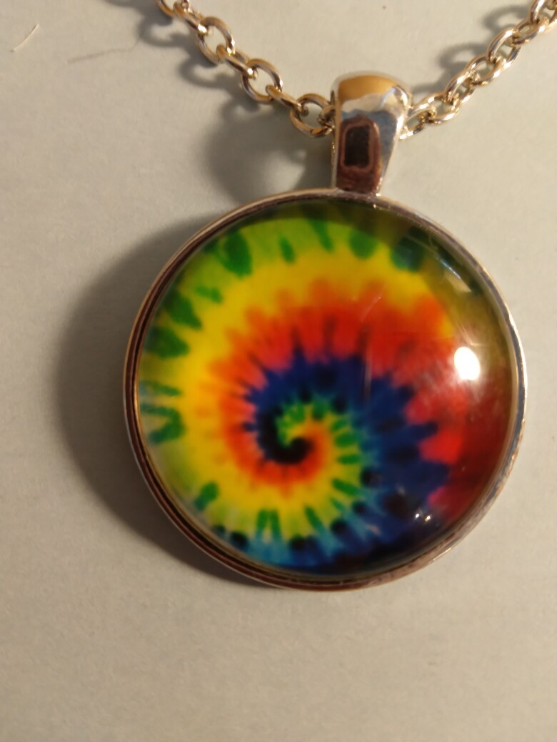 Colorful Rainbow Swirl pendant on 19 1/4 inch Silver Necklace 249211