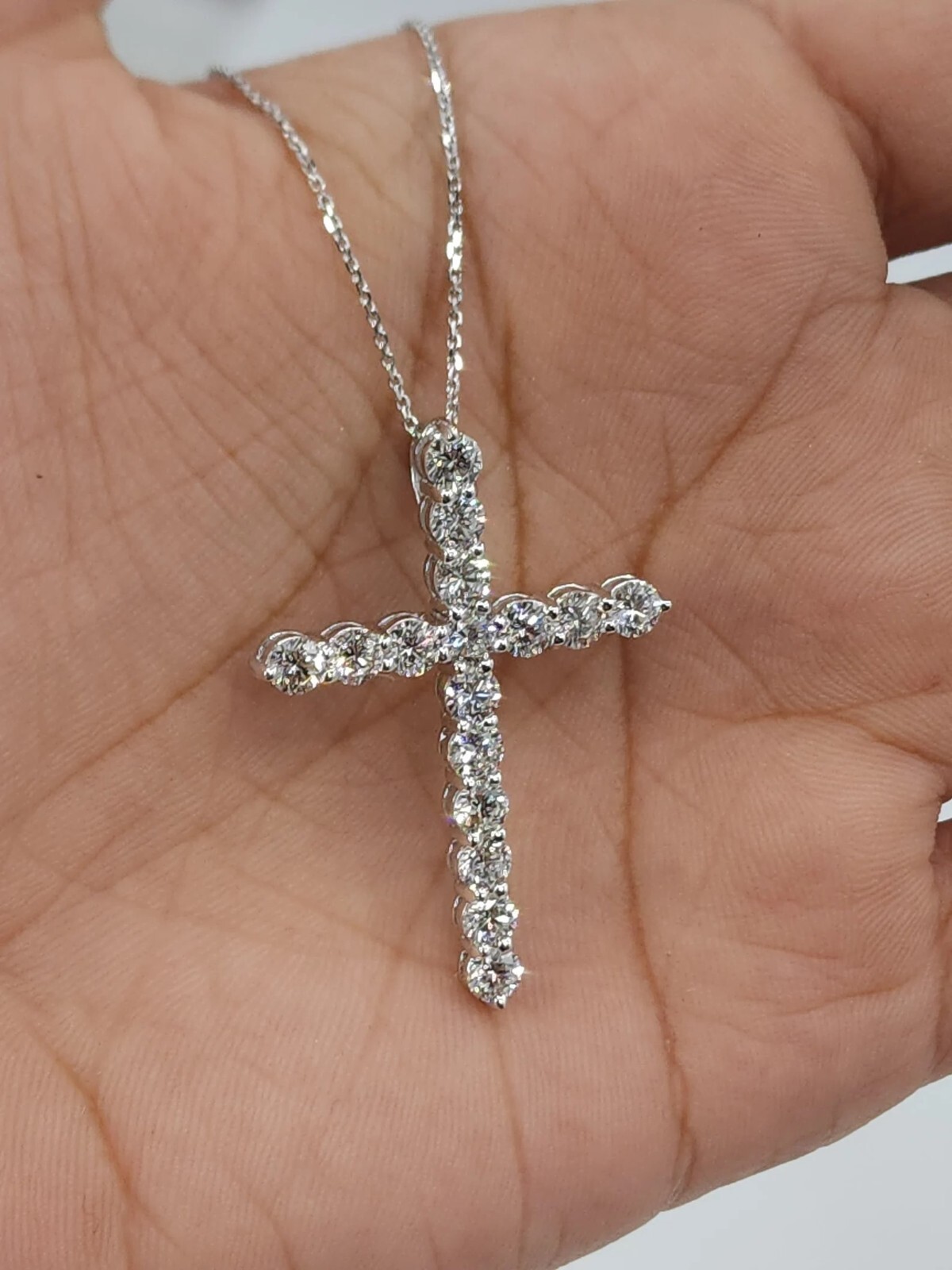 Round Cut Simulated Diamond Stunning Cross Pendant In 14k White Gold Plated