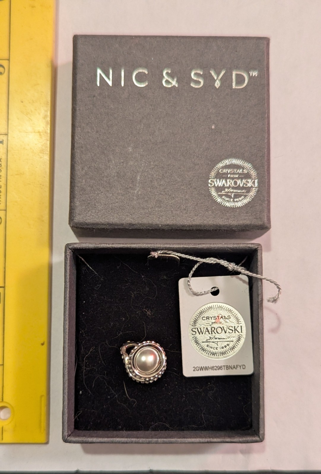 Nic & Syd Swarovski Crystal Pearl Dainty Drop Pendant only (NO CHAIN) NIB