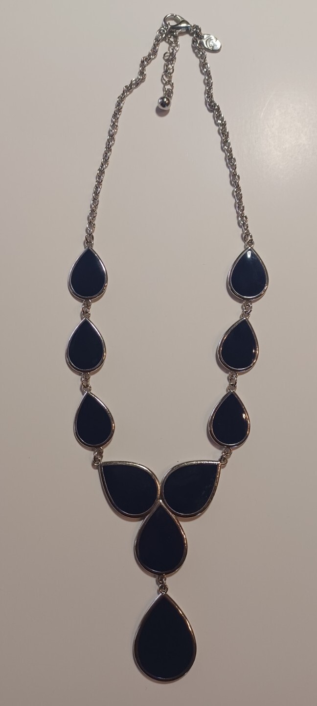 Charming Charlie Silvertone Necklace with reversible Red/Blue Enamel Discs