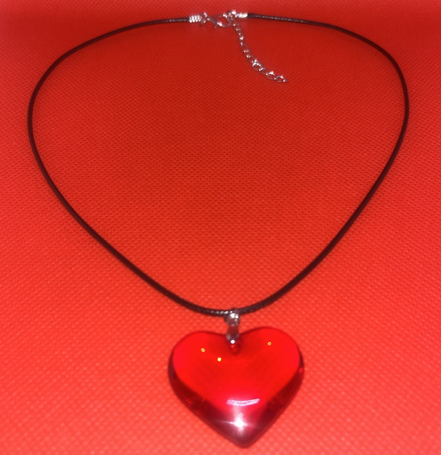 Red Love Heart Crystal Pendant Necklace Birthdays VALENTINES DAY (Gift Box)