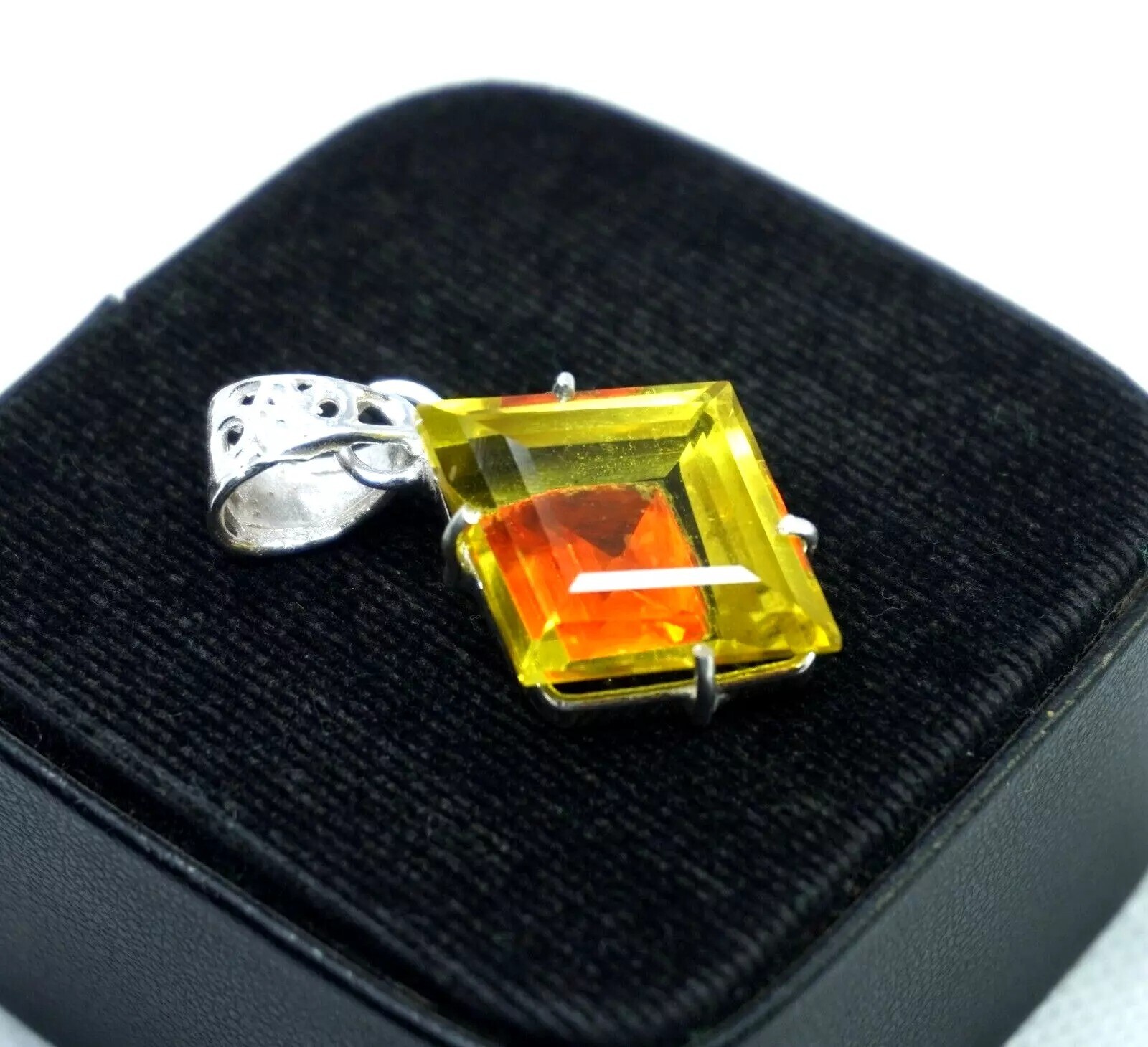 Fancy Natural 34.50 Ct Unheated Rare Pitambari Sapphire 925 Silver Pendant Gem