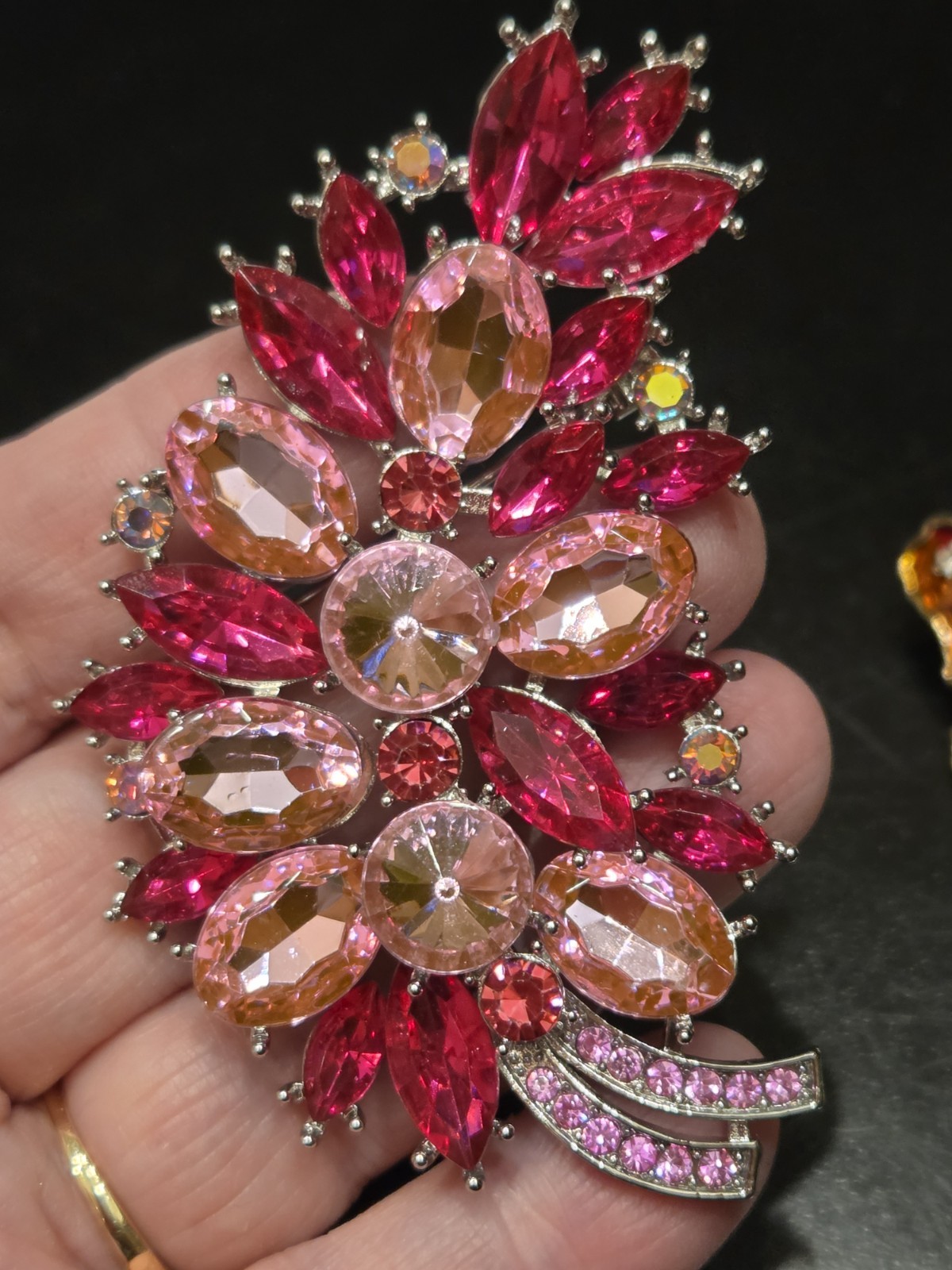 Stunning Big Pink Rhinestone Floral Leaf Butterfly Ladybug Brooch Lot 293-140