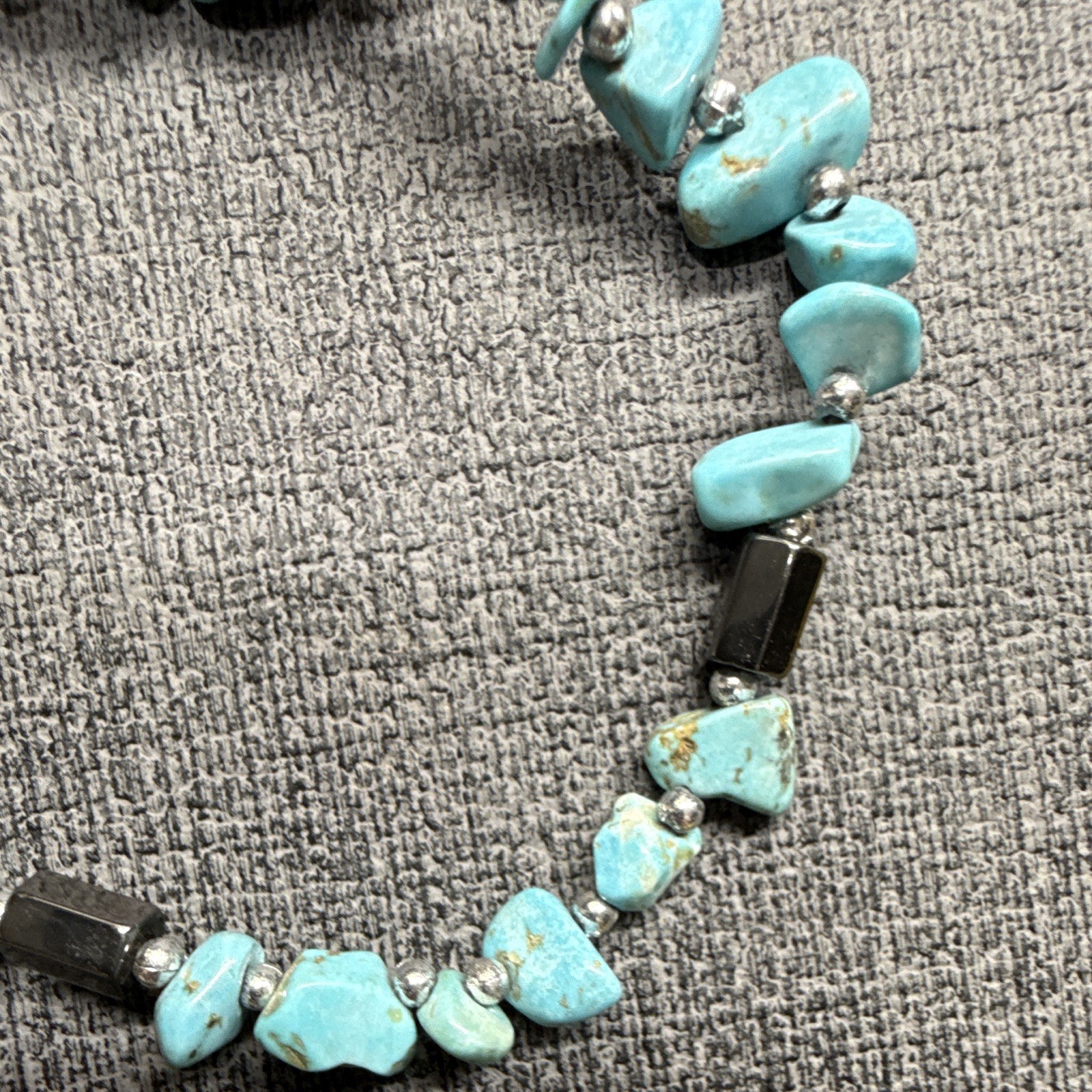 Turquoise Chip & Hematite Beaded Necklace With Magnetic Links
