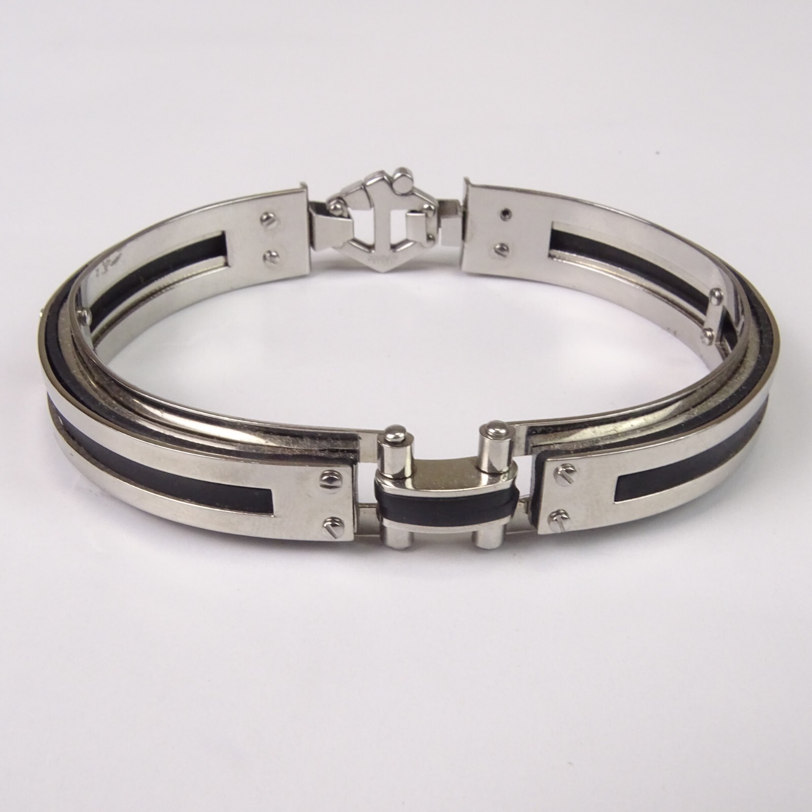 Chisel Bracelet Stainless Steel 7 1/2in Black Rubber Hinged Bangle