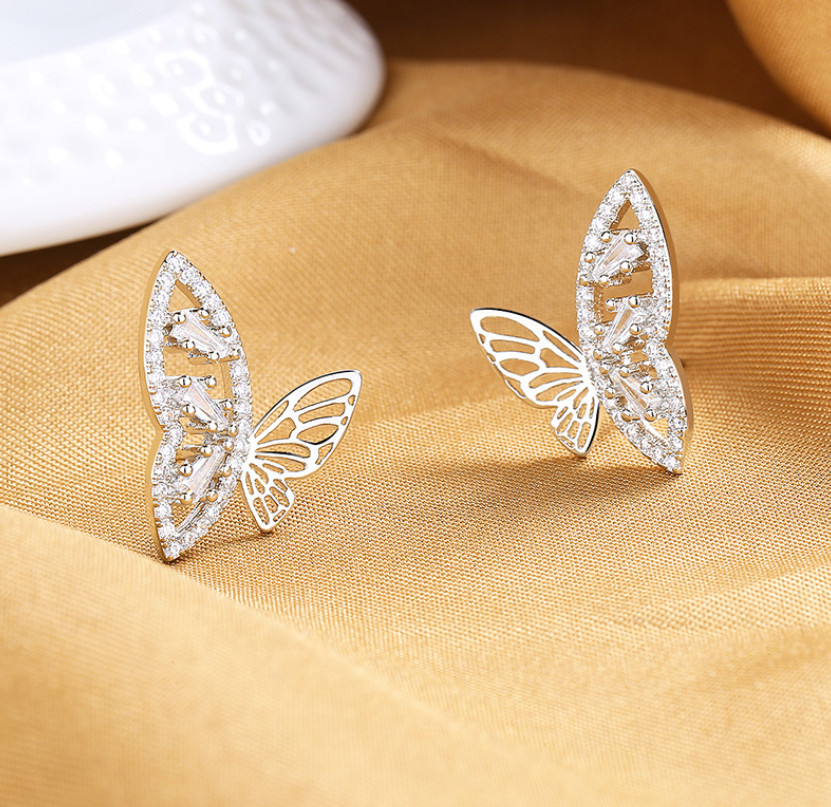 Women 925 Silver Post Baguette CZ Hollow Butterfly Stud Earrings Gift Box PE28