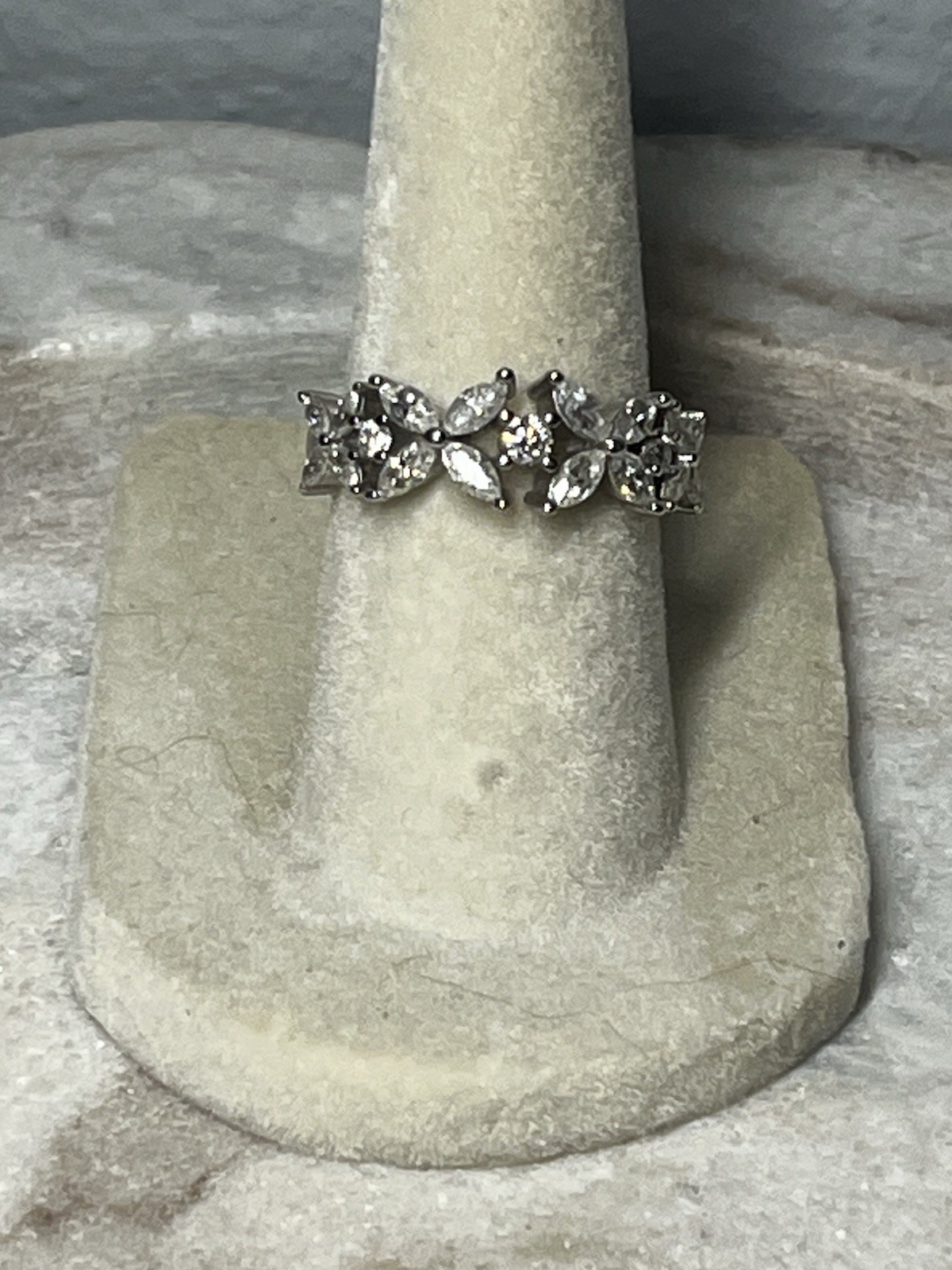 925 Sterling Silver Marquise and round cut moissanite Flower Band Ring Size 6