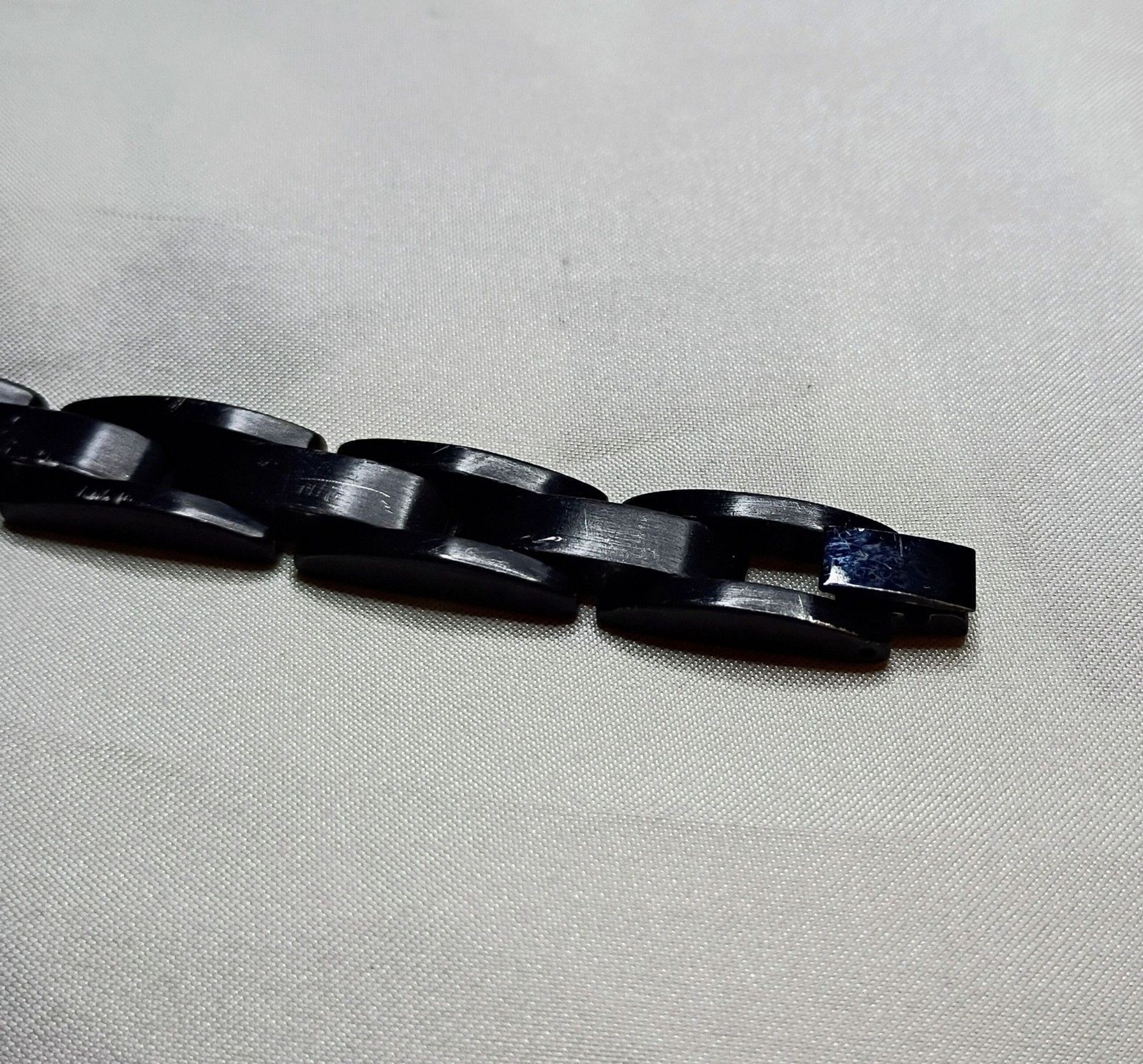 Black Ion Plated Stainless Steel Wide Link Men’s Bracelet 7.5″
