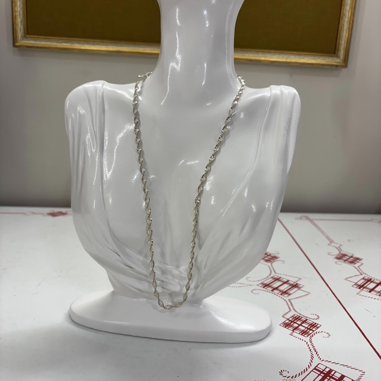 Sterling twisted herringbone chain