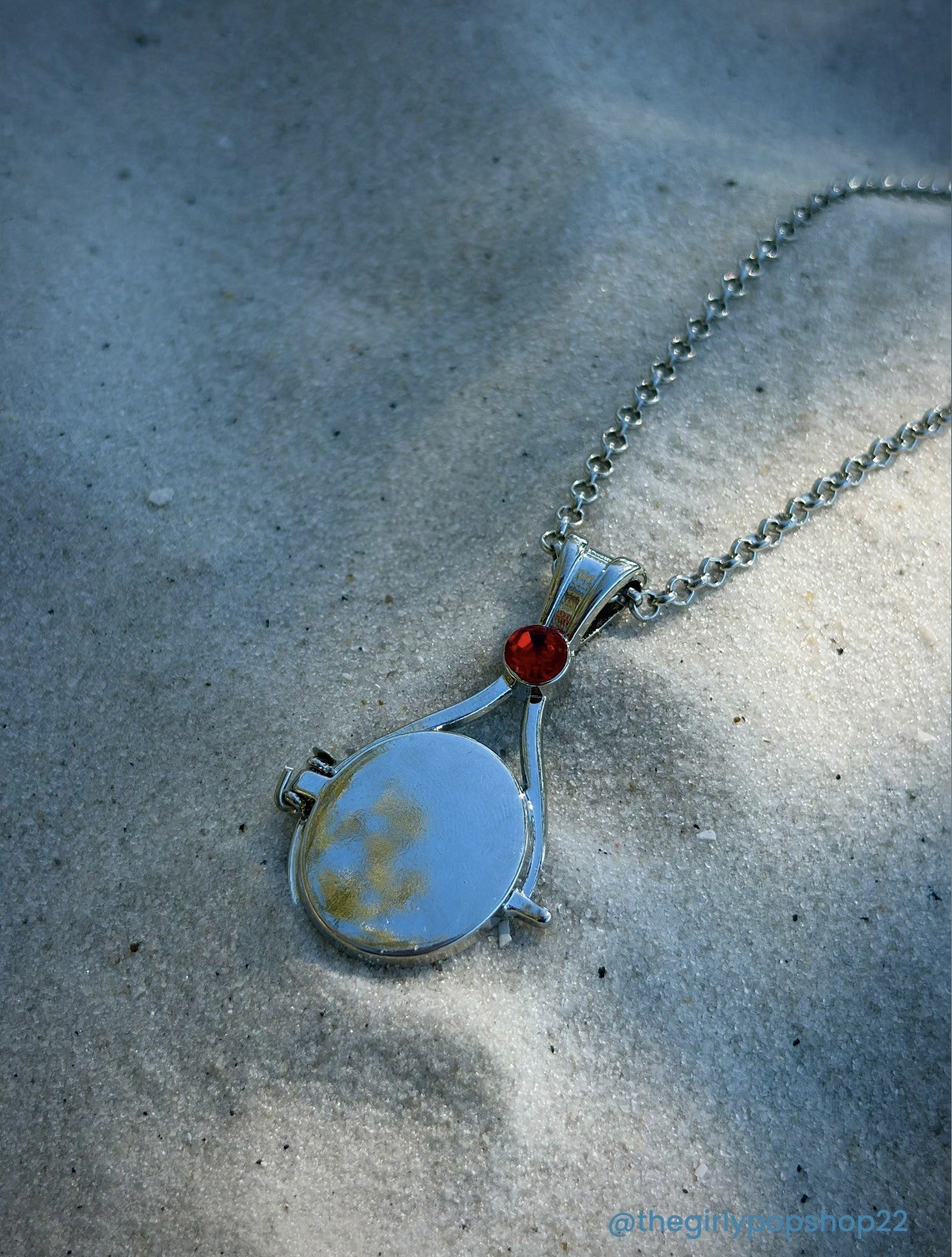 Moon Pool Silver Locket From H20 Just Add Water Cleo Emma Rikki Stones