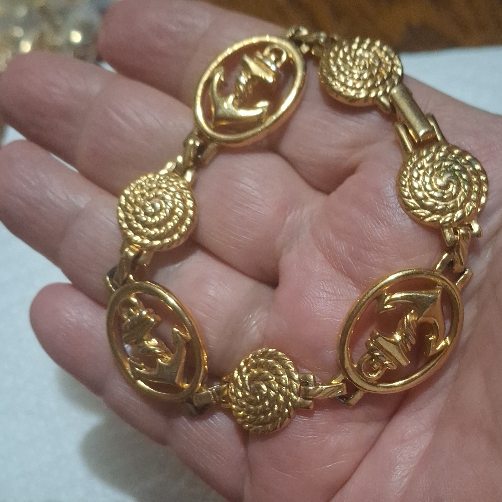 Gold Tone Nautical Charm Bracelet Anchor Ship Wheel Fold Over Closure Ap-1