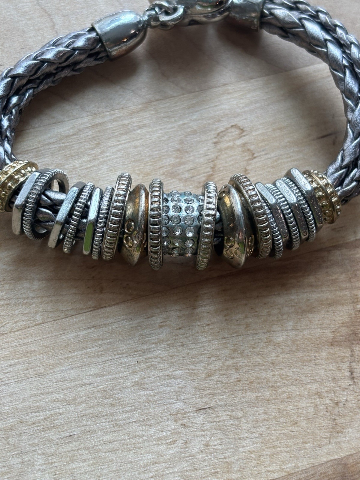 CHICO’S Braided Charm Bracelet Mixed Metal Bead Charms Magnetic Clasp 8 in