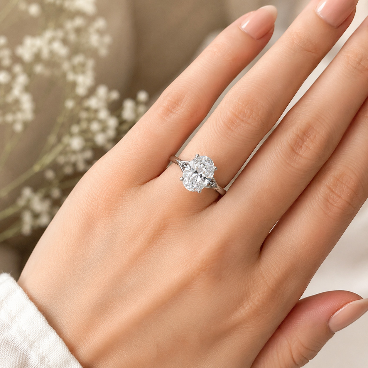 925 Sterling Silver Oval Cut Cubic Zirconia Solitaire Engagement Ring