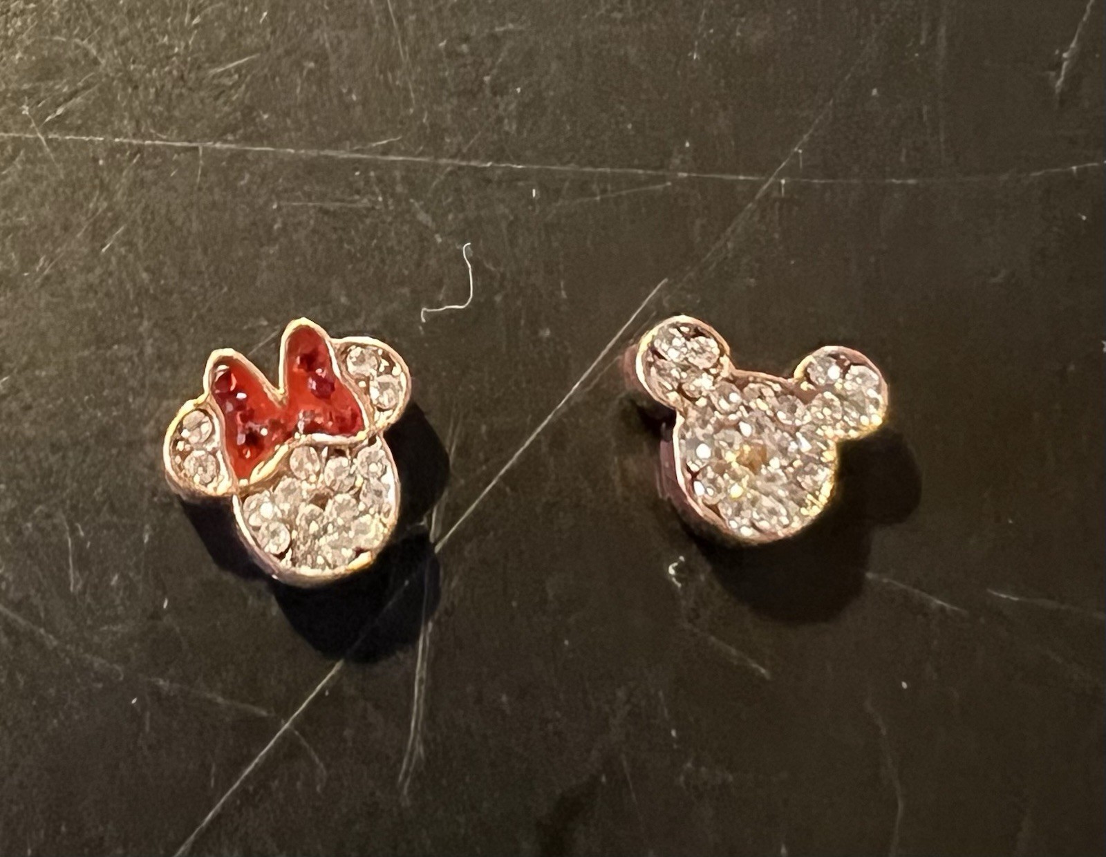 Origami Owl Disney Mickey And Minnie Rose Gold Head Charm Set