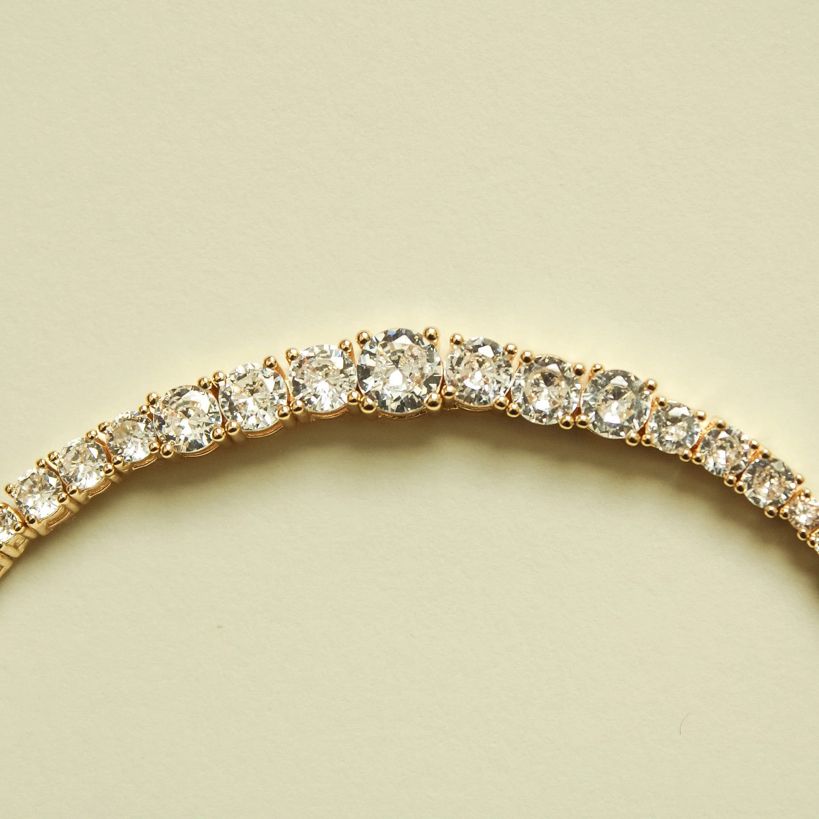 Classic graduated AAA tennis bracelet