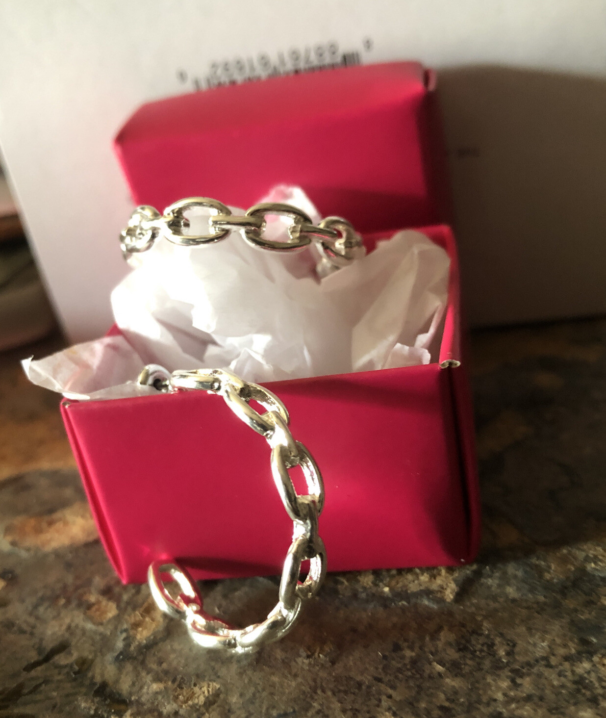 1 1/4 Inch Silver tone Hoop Link Earrings pierced new inbox. Never Used
