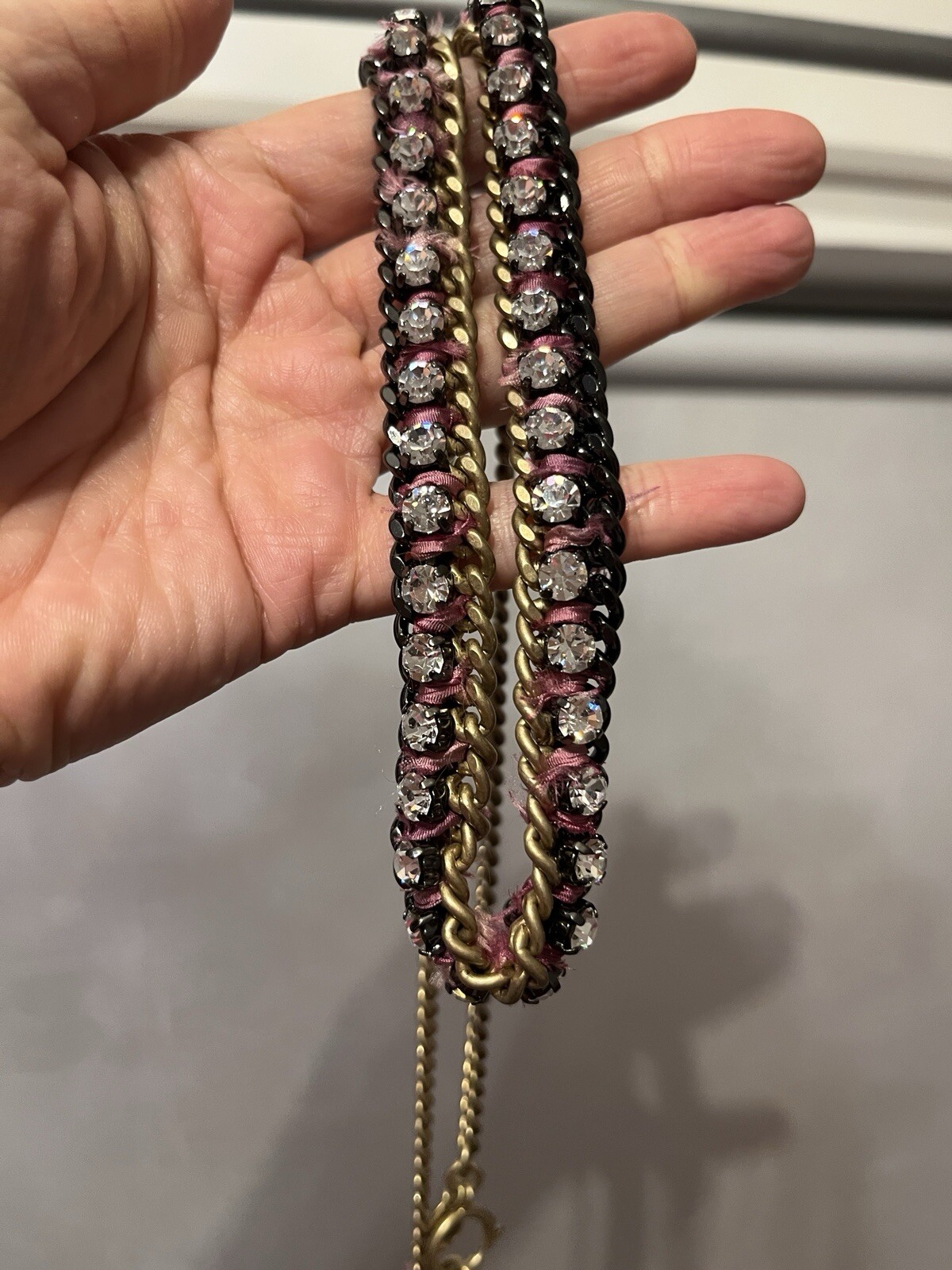 Juicy Couture War of Love necklace Pink Ribbon Vintage, Chains Crystals, Long