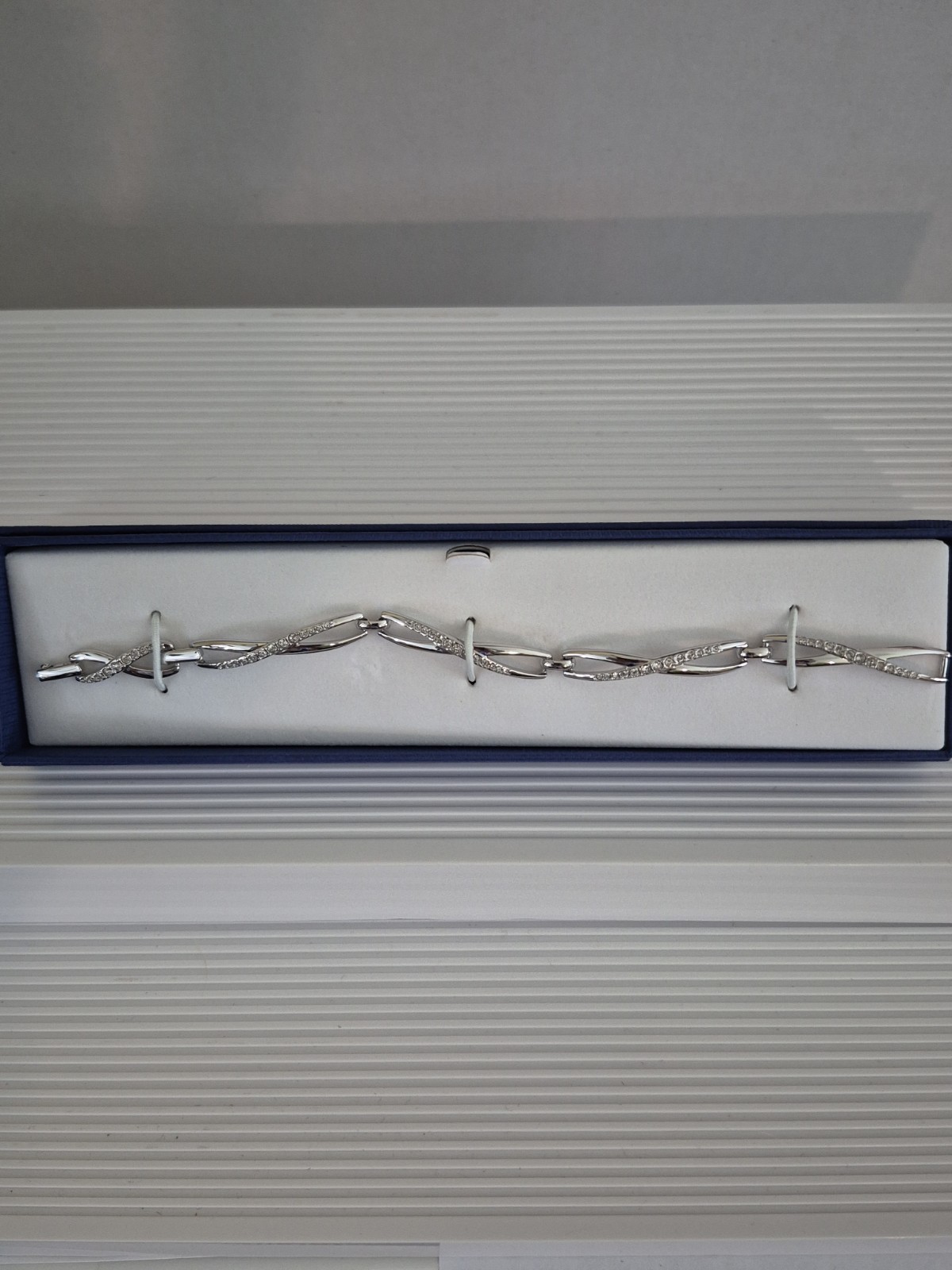 Swarovski Pave Flex bracelet 18cm Crystals SS Rhodium plated Ret. $126 New
