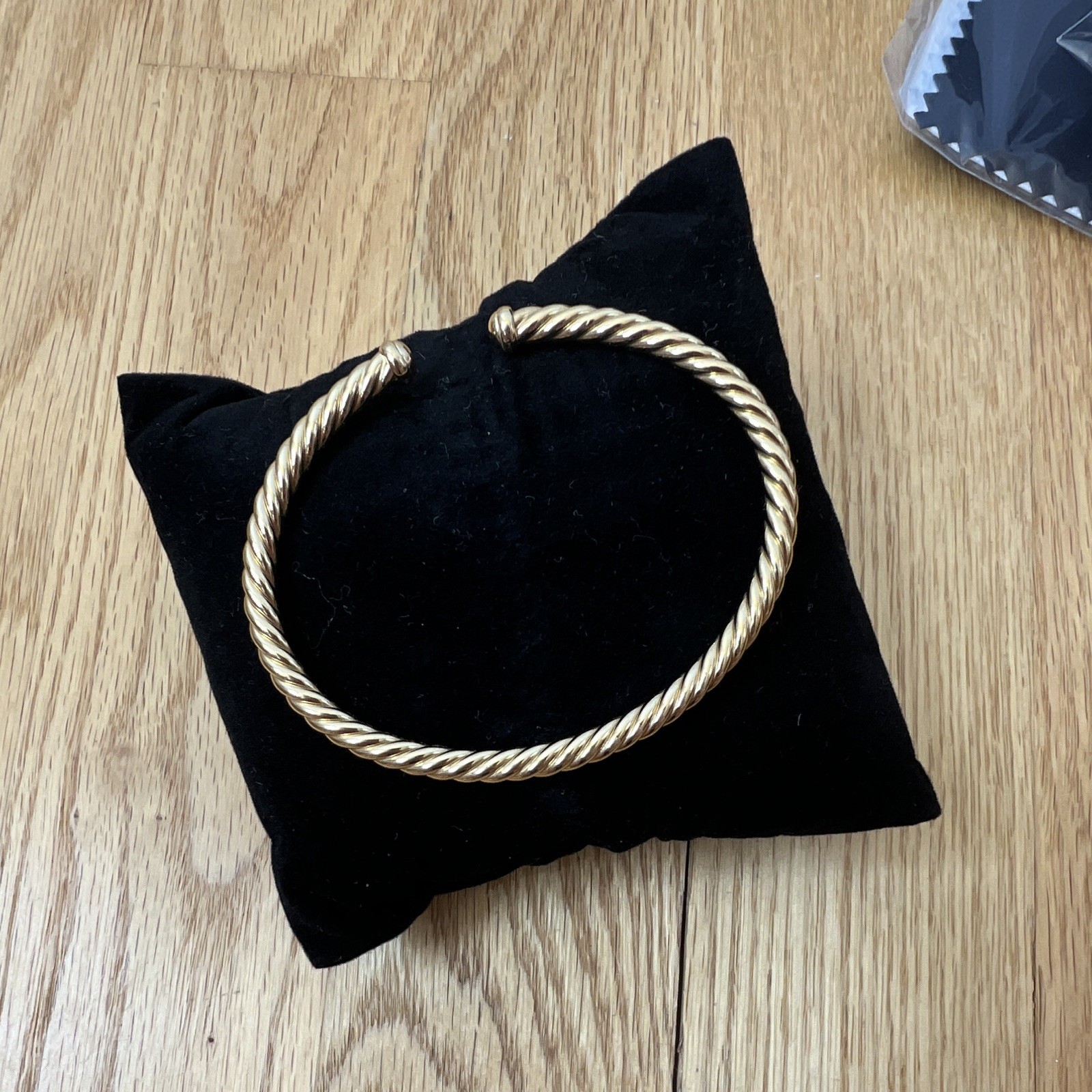 David Yurman Cable Classics 18k Yellow Gold Cuff Bracelet Medium M Box & Pouch