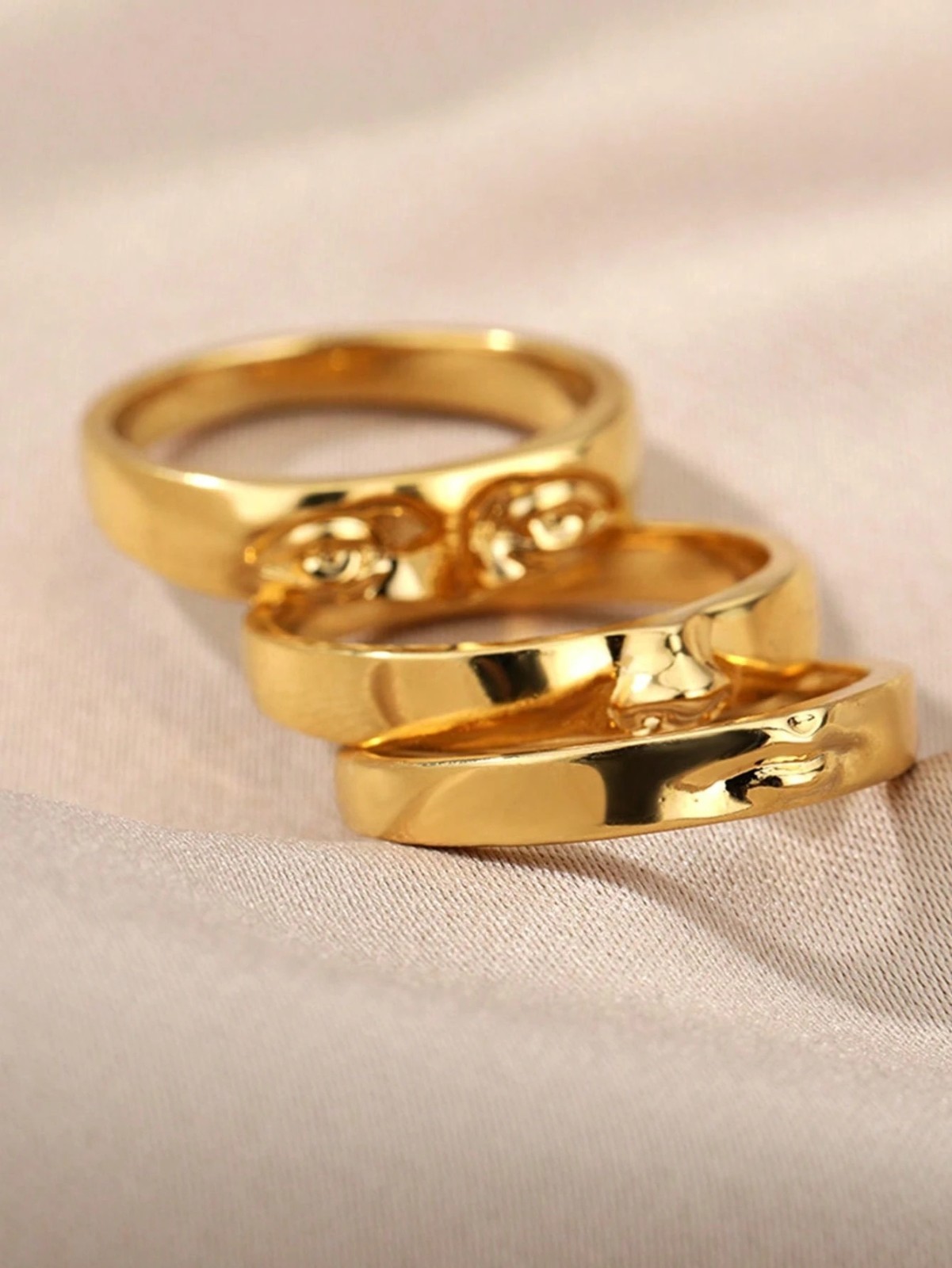 Abstract Face Ring Set 3Pc Stackable Vintage Gold Plated Copper Womens Jewelry