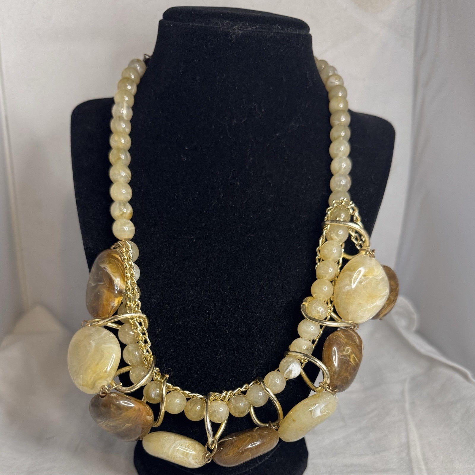 Gold Tone Chunky Necklace Light Brown Dark Brown Round Stones Free Shipping