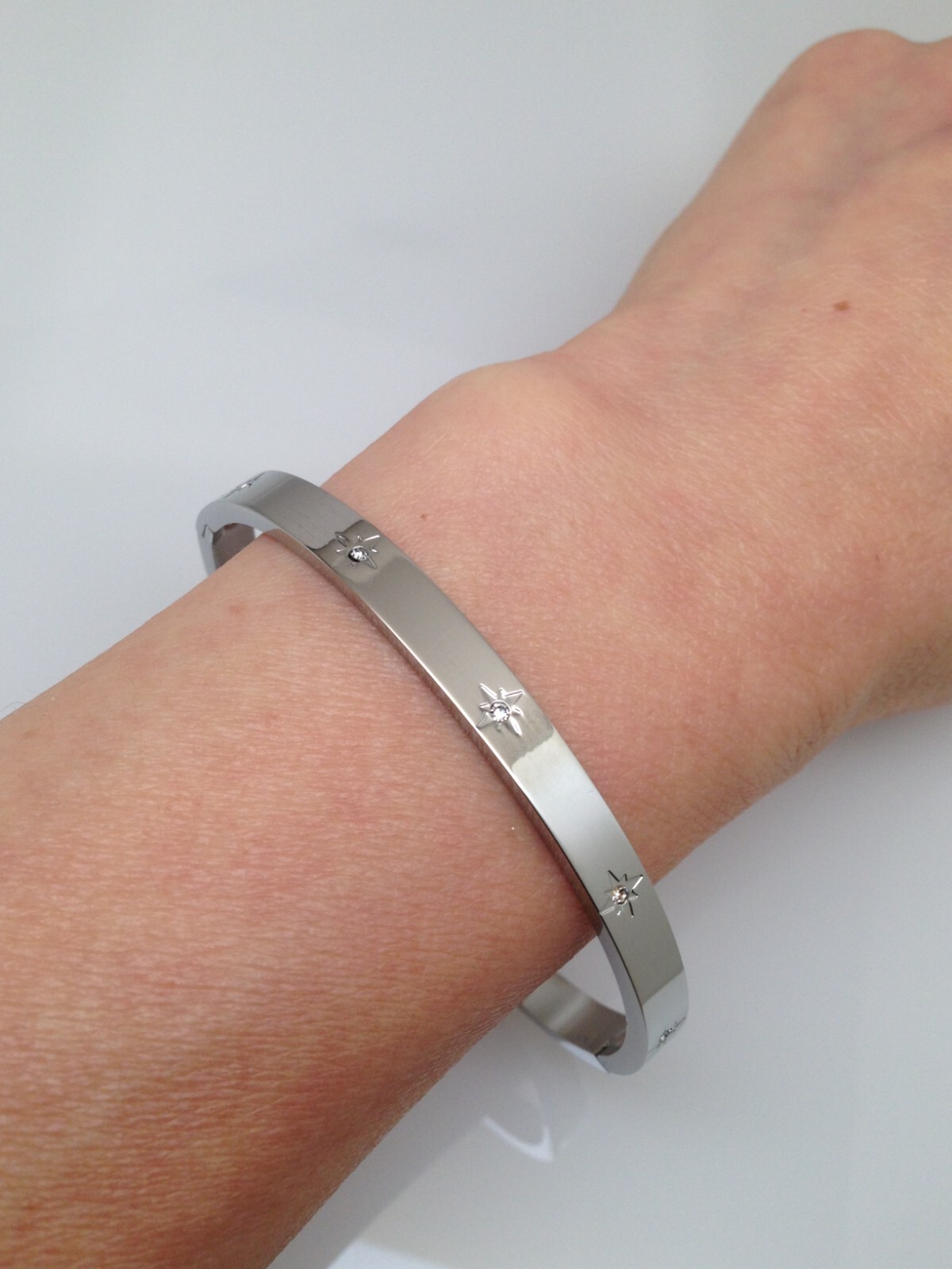 Stainless Steel CZ North Star Station Bangle Bracelet 6.75″ 5mm