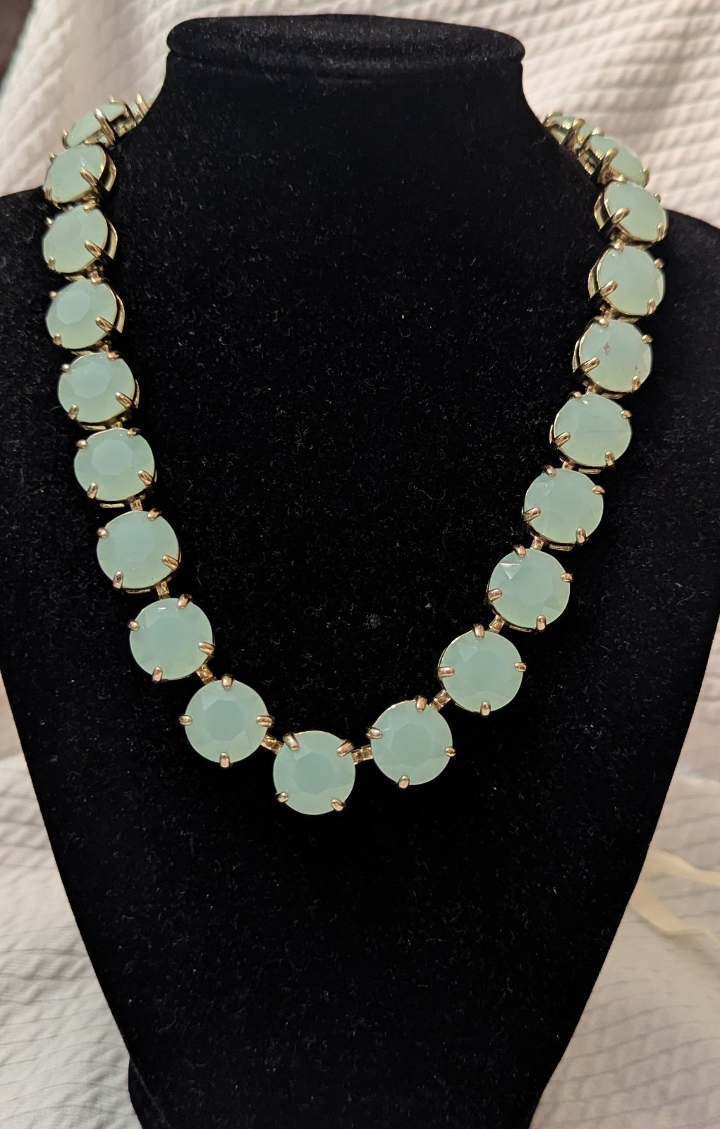 Banana Republic Seafoam Green Faceted Statement Necklace 15-17 Inches