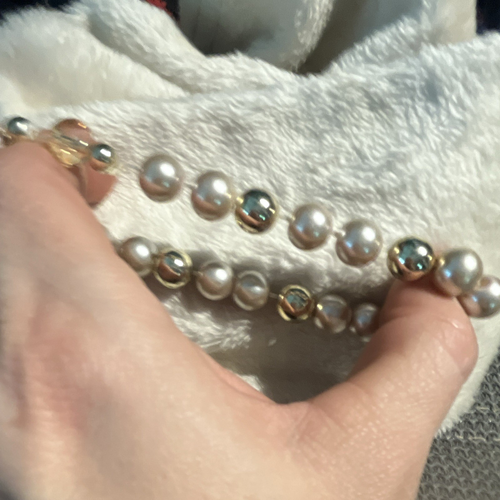 White Round Pearl Beaded Stretch Bracelet w/ Gold Tone Beads, Stackable