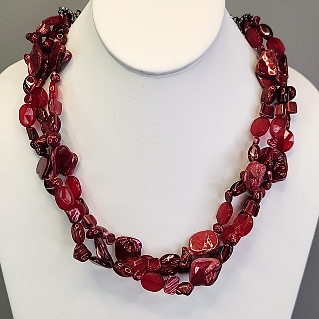 Shell Beaded Necklace Dyed Red Layered Antiqued Gunmetal Chain Glass 21″