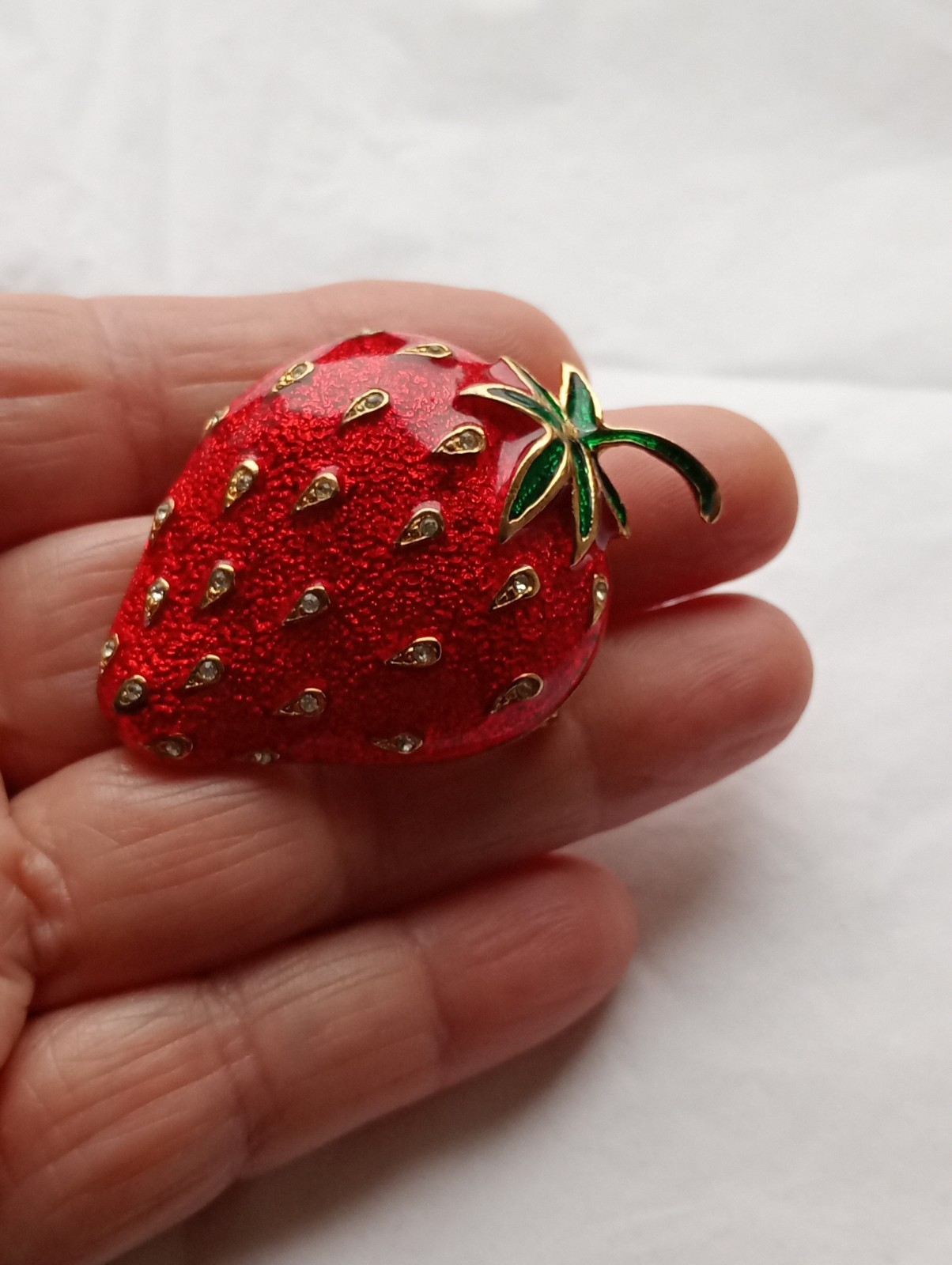 Stunning VTG Signed Angel Strawberry Brooch Pin Rare Collectable Costume Jewels
