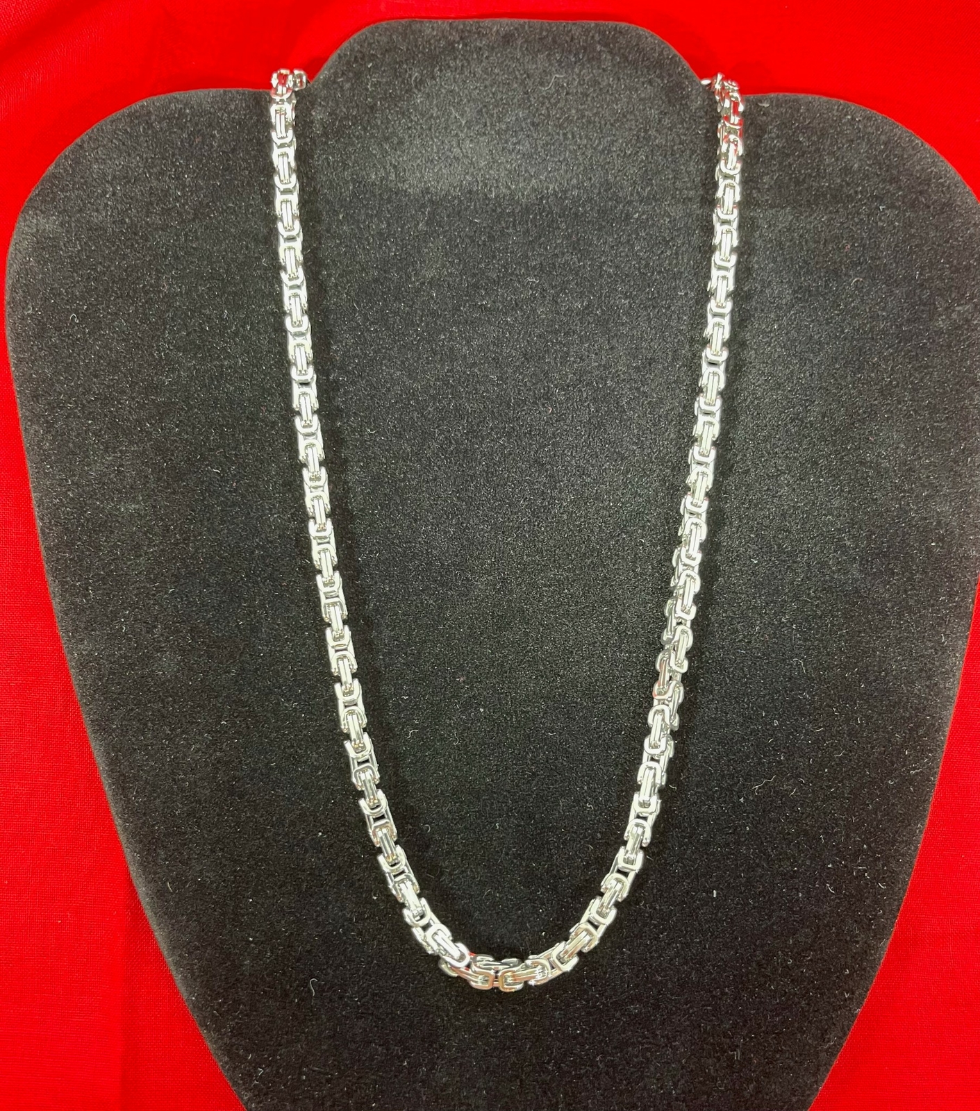 26″ STAINLESS STEEL SILVER 4MM BYZANTINE TURKISH BOX W/SPECIAL CLASP CHAIN