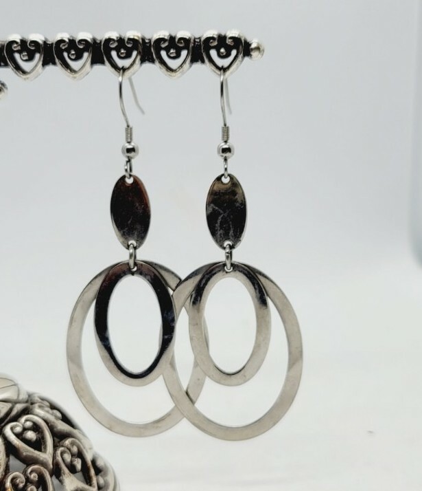 Chisel Stainless Steel Oval Dangle Chandelier Earrings Fashion Jewelry Women