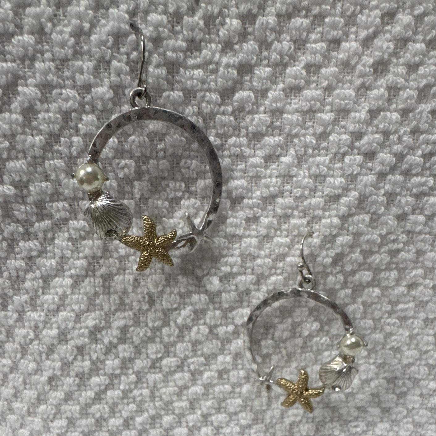 Beach Sea Life Round Hoop Dangle Earrings Starfish Shell Silver Gold Tone Hook