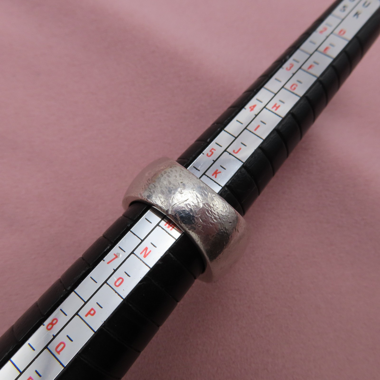Judith Ripka Sterling Silver Ring Cocktail Clear CZ Crystal Sz 6 Wide Band 919f