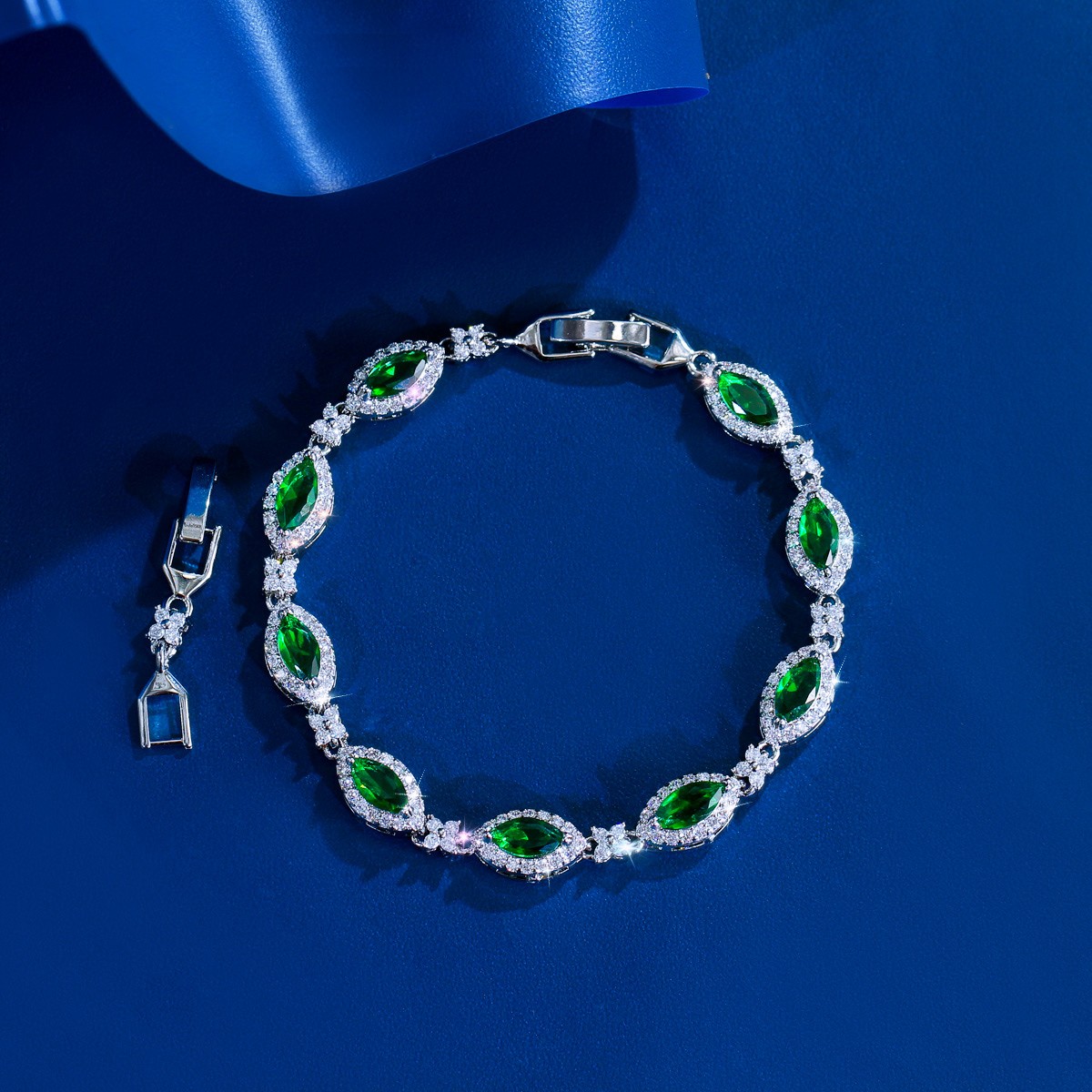 Silver Plated Green Marquise Cubic Zirconia Flower Link Chain Bracelet for Women