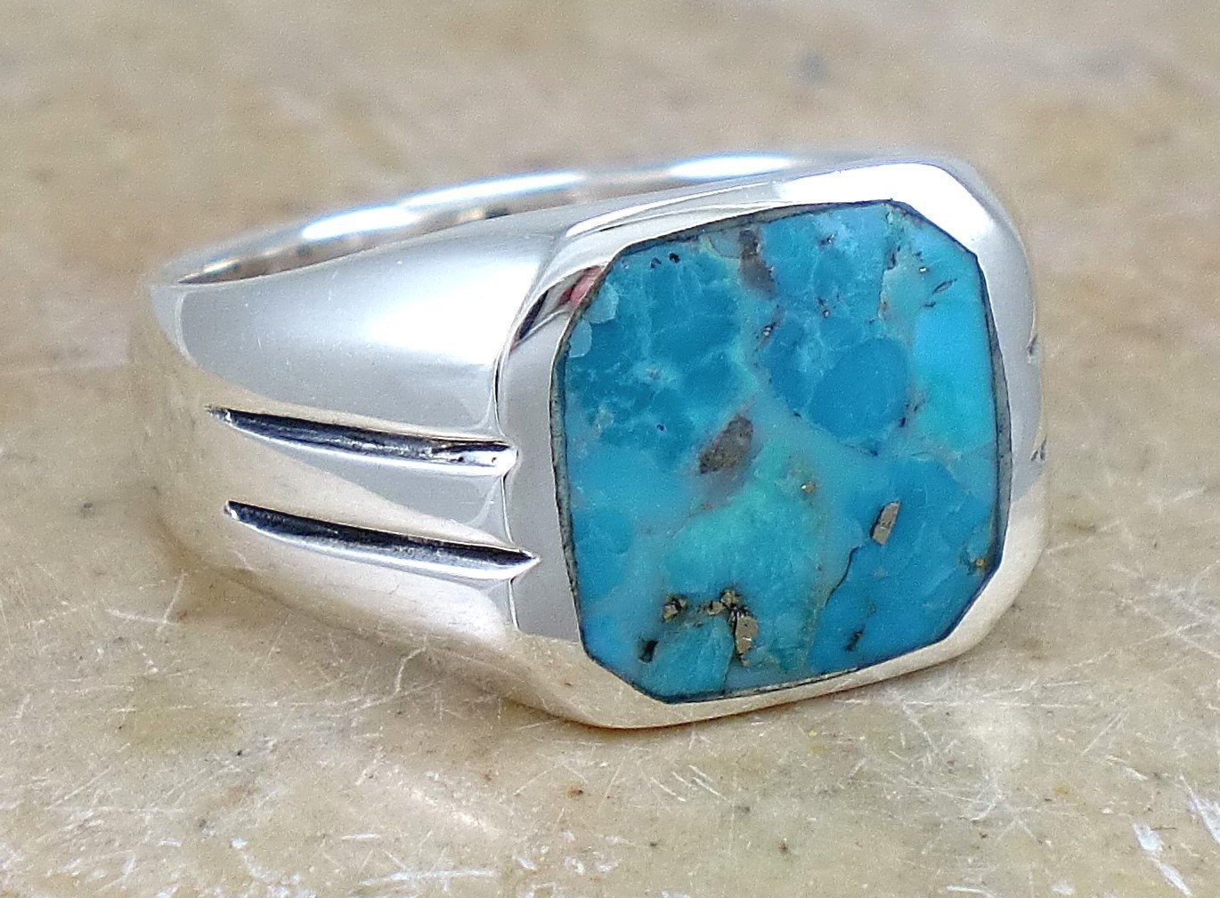 HIGH POLISH .925 STERLING SILVER MEN’S TURQUOISE RING size 8 style# r2550